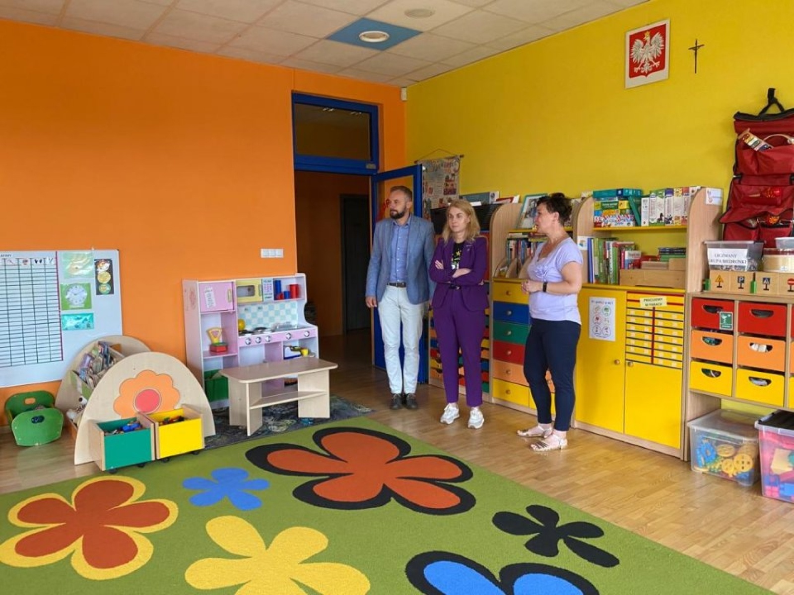 Zdjęcie w galerii na portalu naszwodzislaw.com: Pańskie oko konia tuczy. Władze Rydułtów wizytowały przedszkola wiadomości z regionu