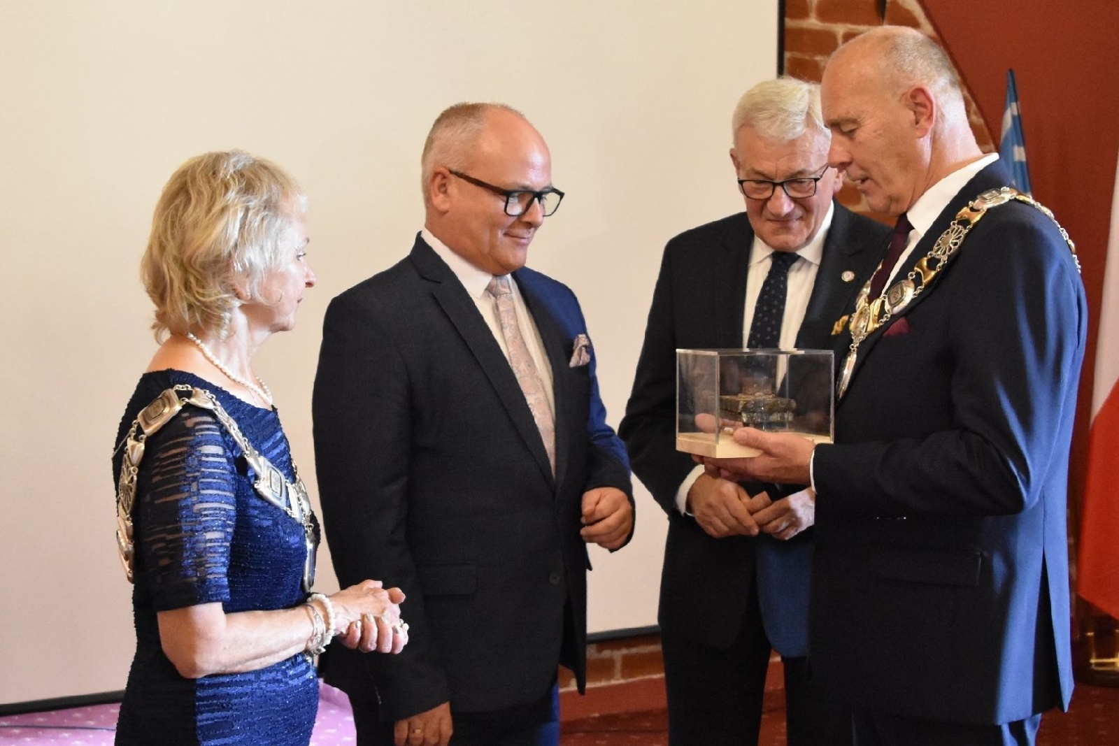 Zdjęcie w galerii na portalu naszwodzislaw.com: Fragment konstrukcji mostu tczewskiego trafił do Wodzisławia Śląskiego [FOTO] wiadomości z regionu