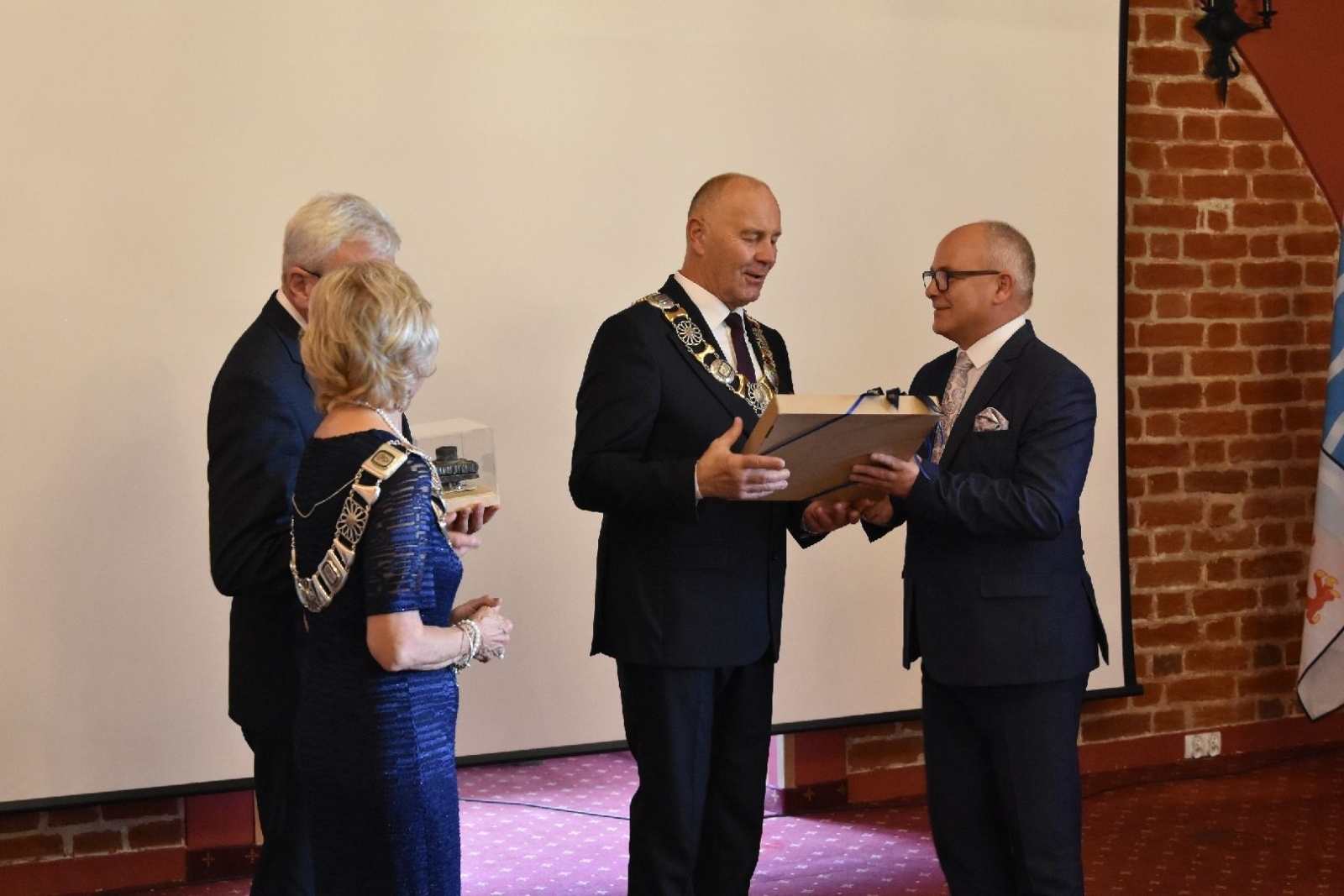 Zdjęcie w galerii na portalu naszwodzislaw.com: Fragment konstrukcji mostu tczewskiego trafił do Wodzisławia Śląskiego [FOTO] wiadomości z regionu