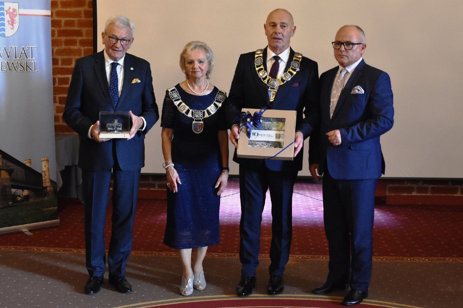 Zdjęcie w galerii na portalu naszwodzislaw.com: Fragment konstrukcji mostu tczewskiego trafił do Wodzisławia Śląskiego [FOTO] wiadomości z regionu