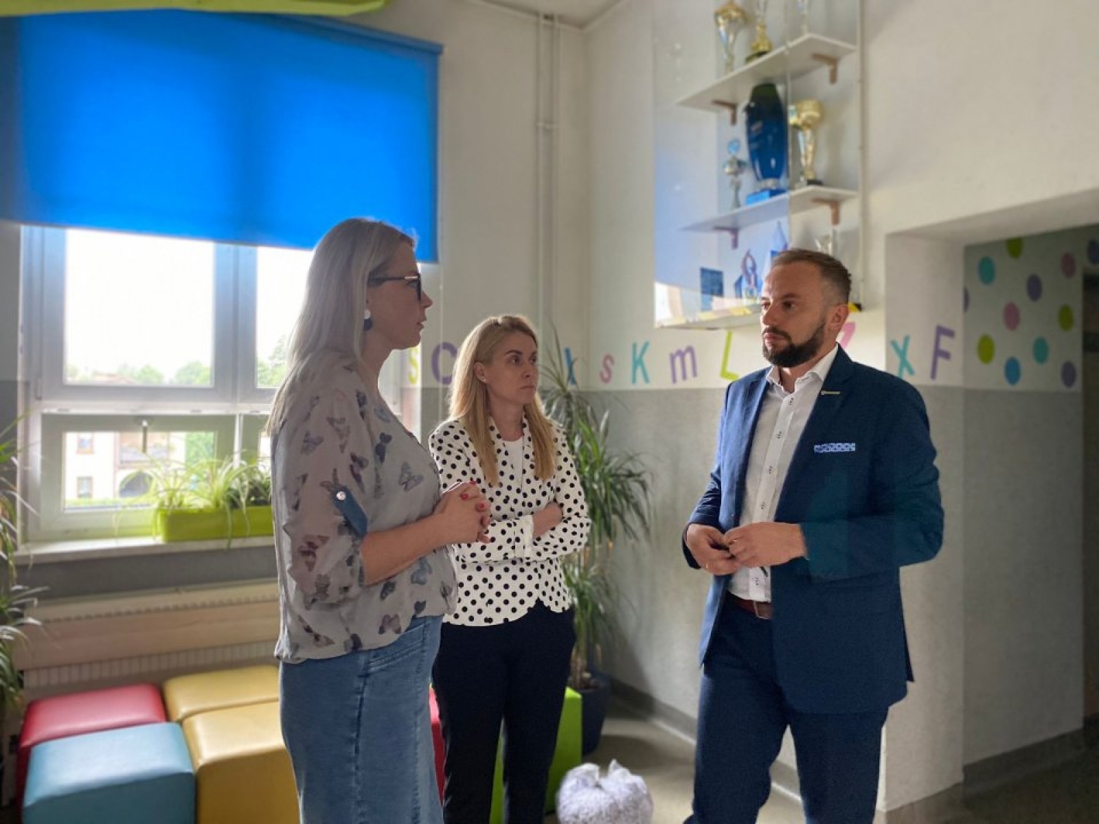 Zdjęcie w galerii na portalu naszwodzislaw.com: Burmistrz Rydułtów wizytował szkoły wiadomości z regionu