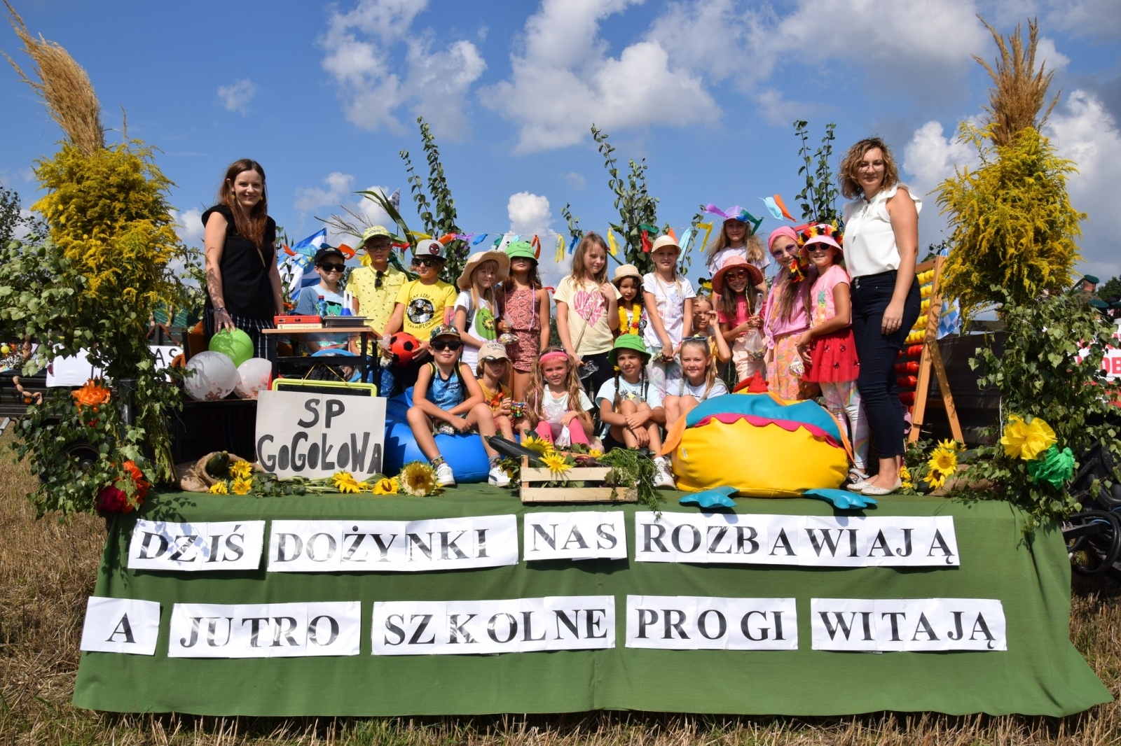 Zdjęcie w galerii na portalu naszwodzislaw.com: Piękne święto na 50-lecie, czyli dożynki Gminy Mszana 2023 [FOTO] wiadomości z regionu