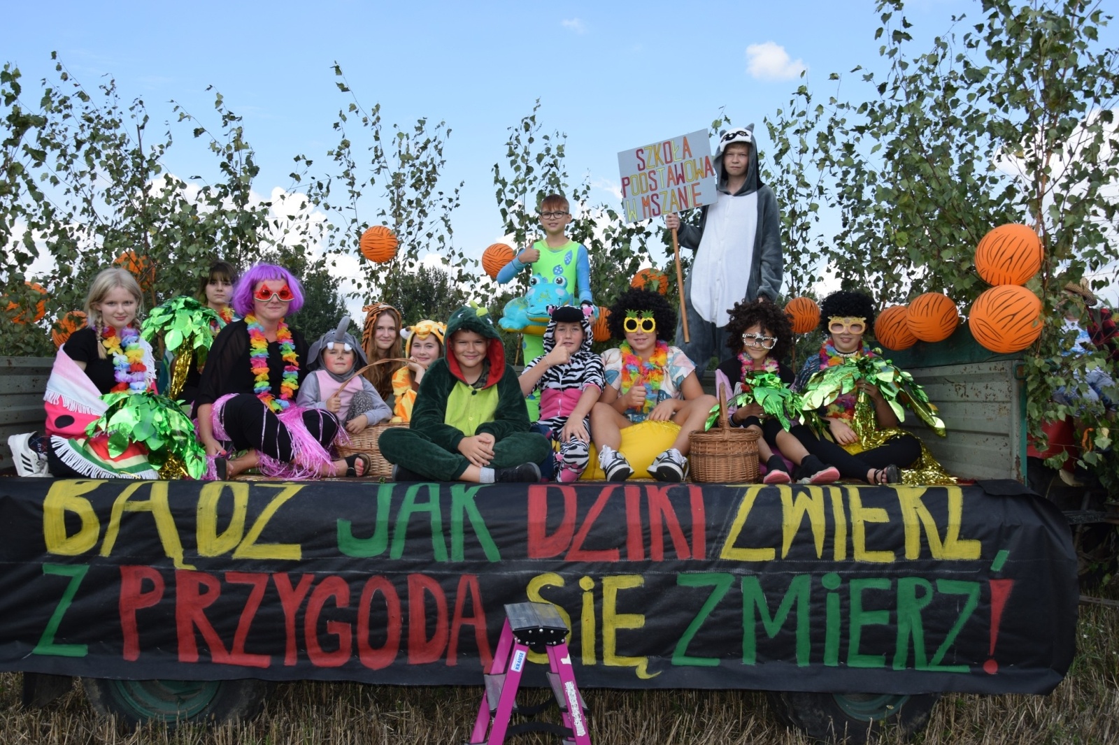 Zdjęcie w galerii na portalu naszwodzislaw.com: Piękne święto na 50-lecie, czyli dożynki Gminy Mszana 2023 [FOTO] wiadomości z regionu