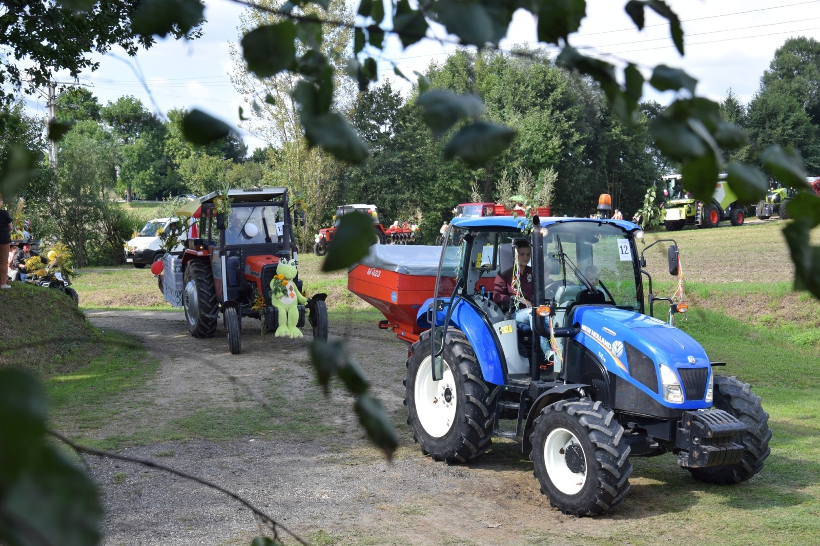 Zdjęcie w galerii na portalu naszwodzislaw.com: Piękne święto na 50-lecie, czyli dożynki Gminy Mszana 2023 [FOTO] wiadomości z regionu