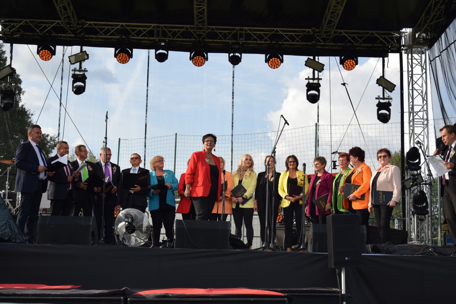 Zdjęcie w galerii na portalu naszwodzislaw.com: Piękne święto na 50-lecie, czyli dożynki Gminy Mszana 2023 [FOTO] wiadomości z regionu