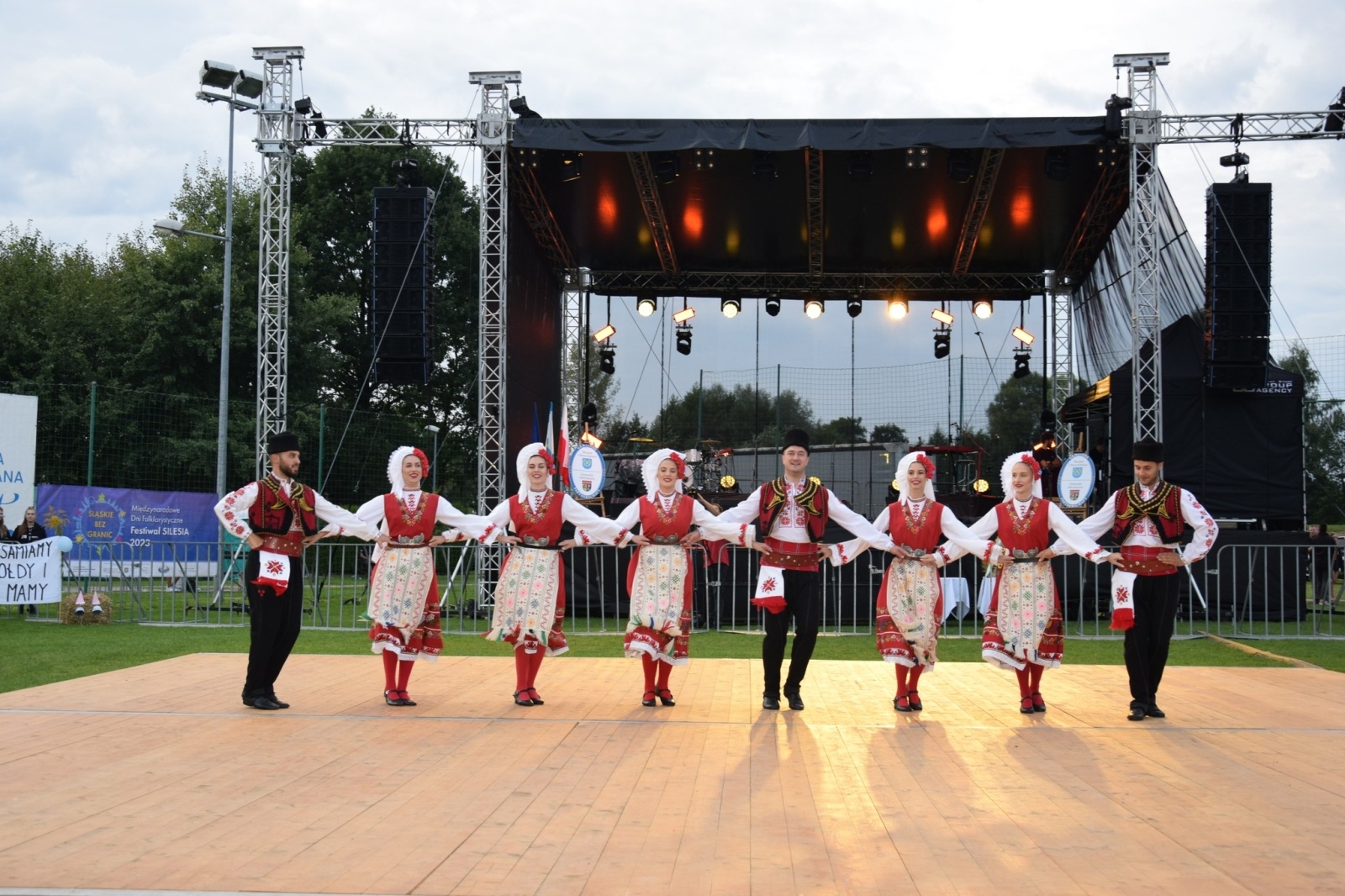 Zdjęcie w galerii na portalu naszwodzislaw.com: Piękne święto na 50-lecie, czyli dożynki Gminy Mszana 2023 [FOTO] wiadomości z regionu