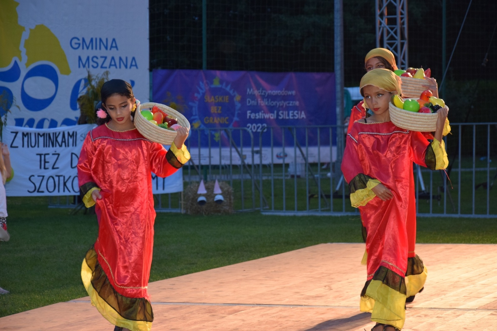 Zdjęcie w galerii na portalu naszwodzislaw.com: Piękne święto na 50-lecie, czyli dożynki Gminy Mszana 2023 [FOTO] wiadomości z regionu