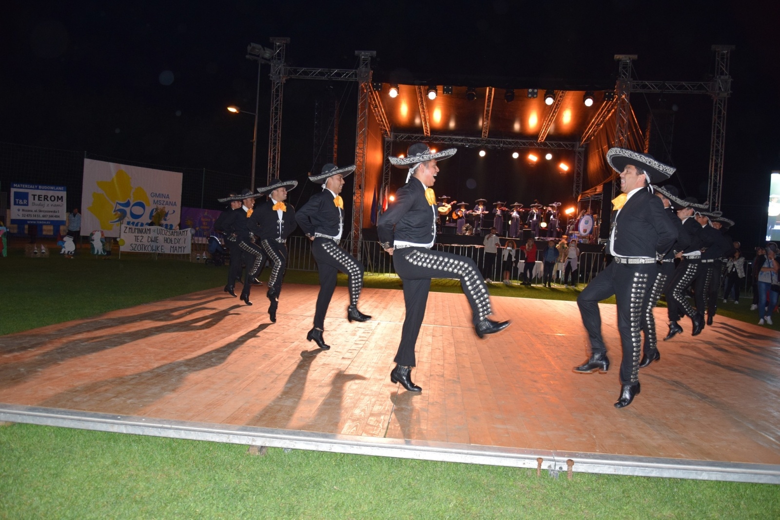 Zdjęcie w galerii na portalu naszwodzislaw.com: Piękne święto na 50-lecie, czyli dożynki Gminy Mszana 2023 [FOTO] wiadomości z regionu