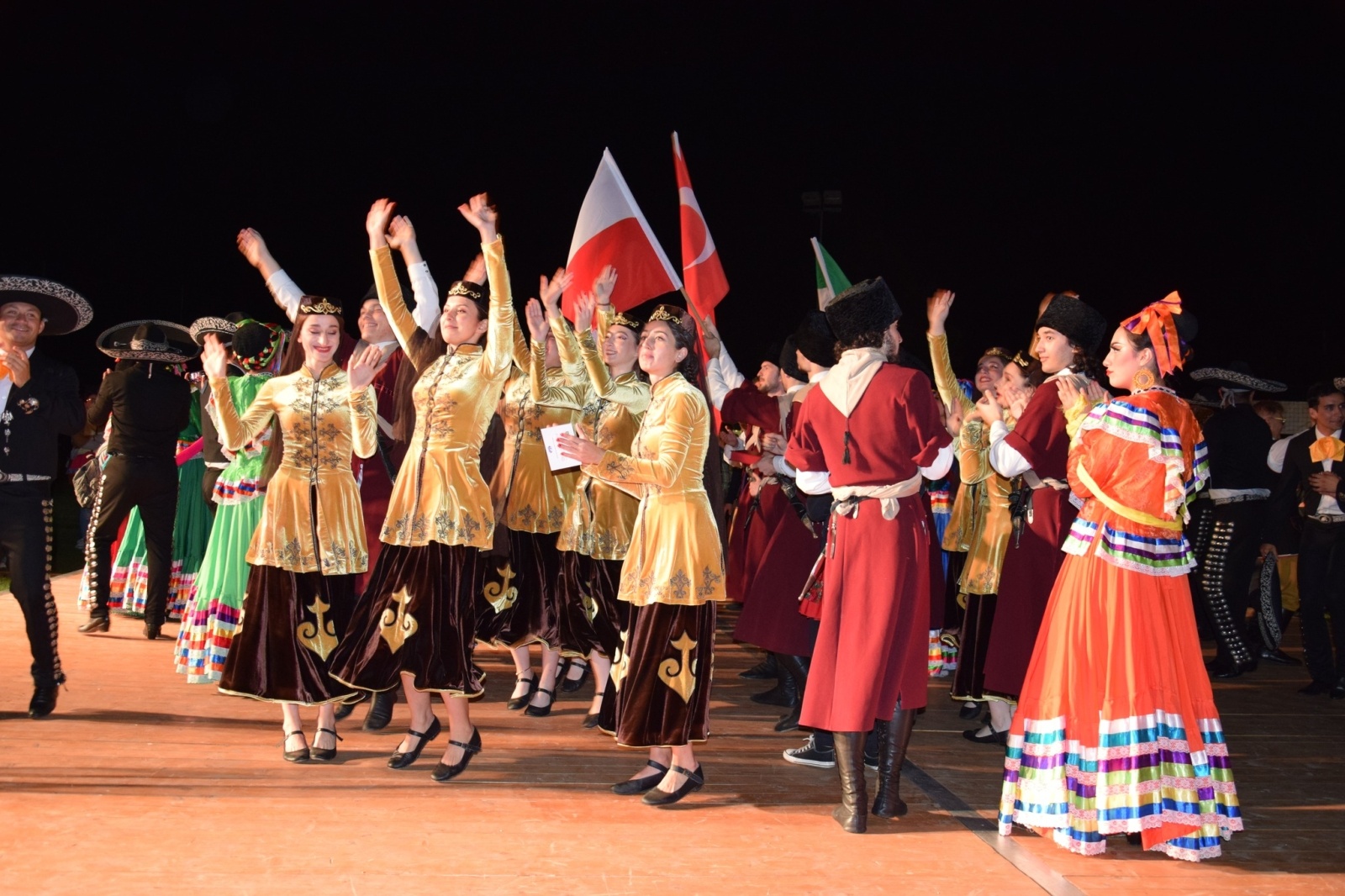 Zdjęcie w galerii na portalu naszwodzislaw.com: Piękne święto na 50-lecie, czyli dożynki Gminy Mszana 2023 [FOTO] wiadomości z regionu