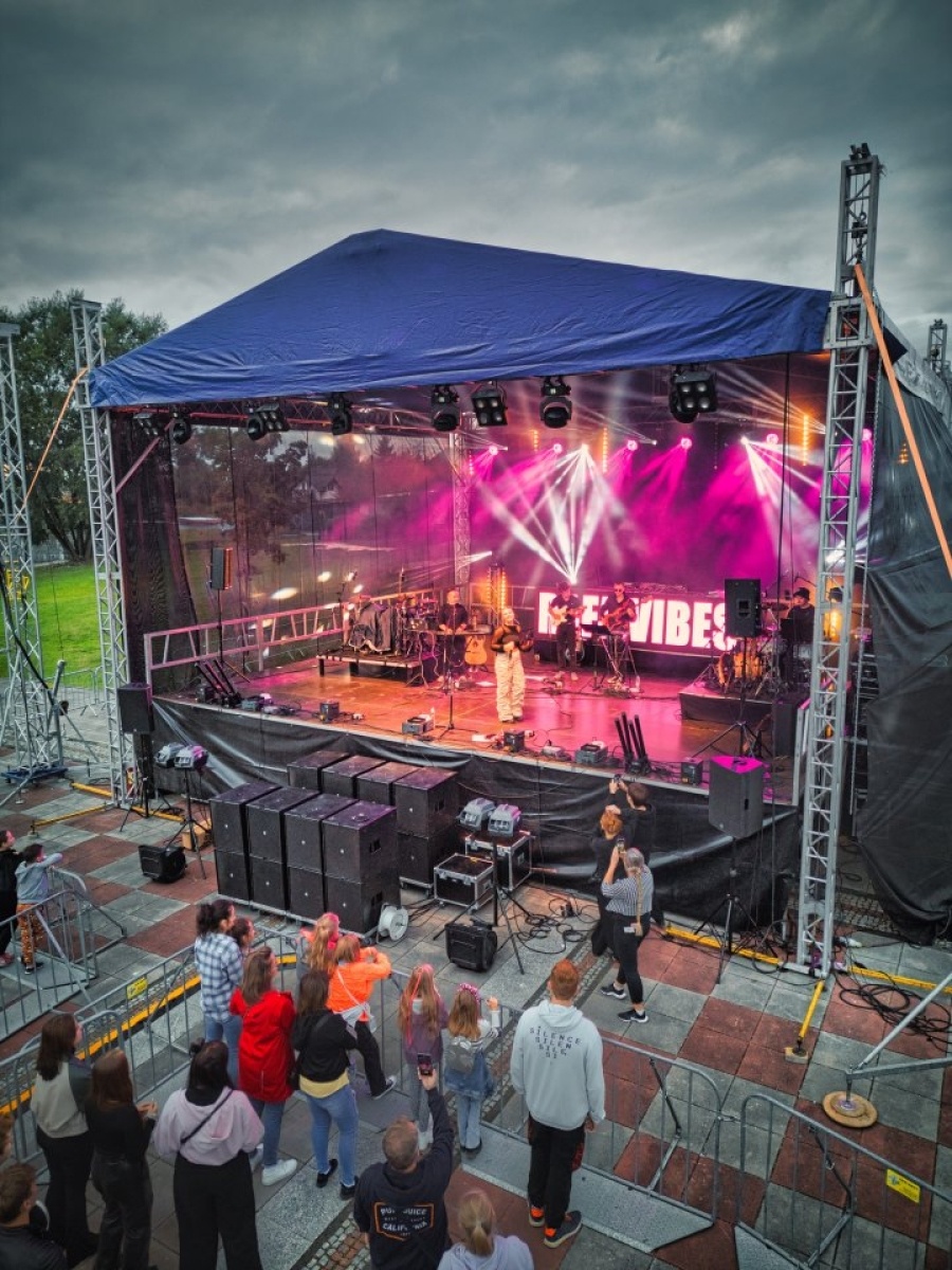 Zdjęcie w galerii na portalu naszwodzislaw.com: Rafa Vibes. Czegoś takiego Rydułtowy jeszcze nie przeżyły [FOTO] wiadomości z regionu