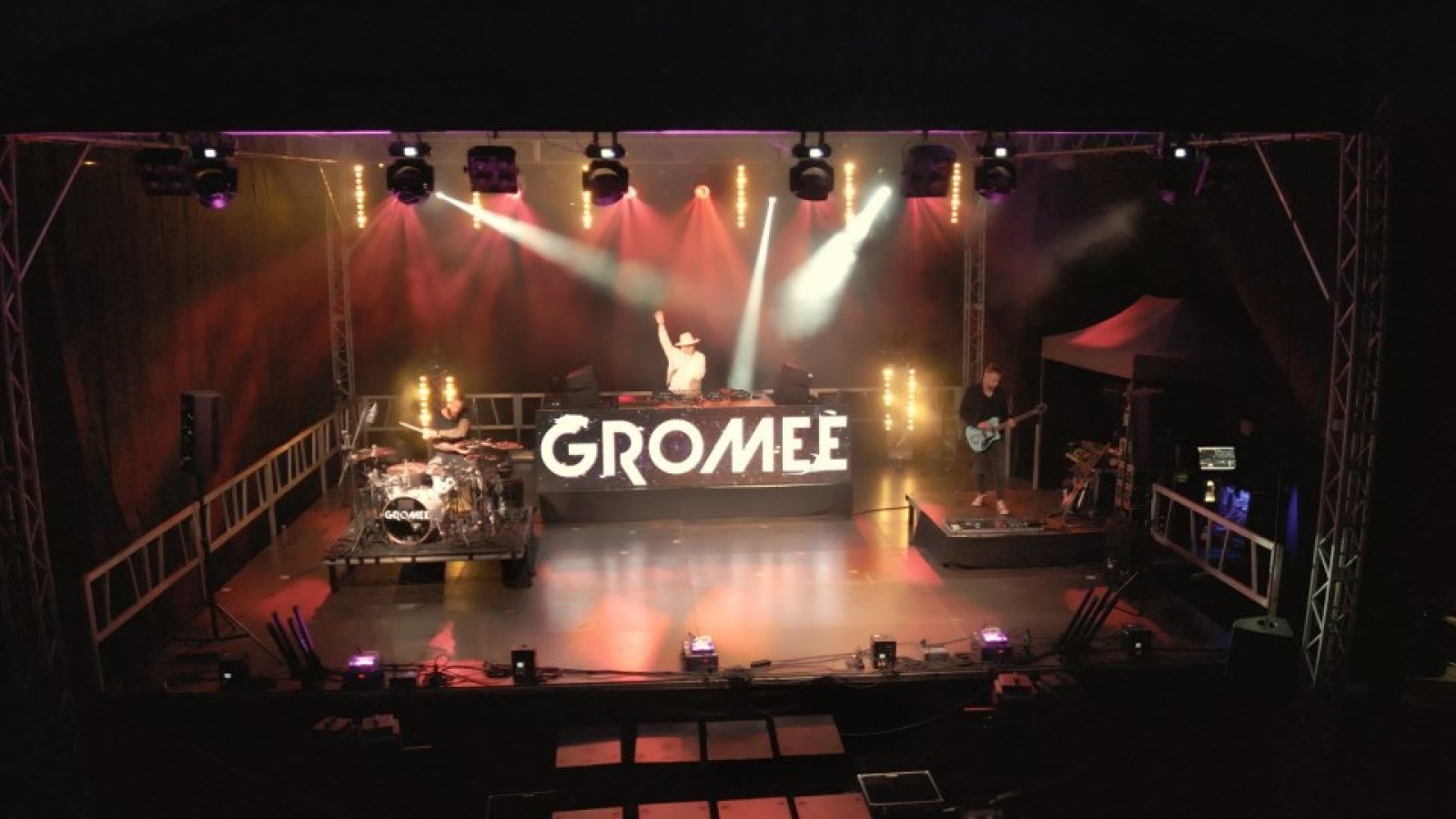 Zdjęcie w galerii na portalu naszwodzislaw.com: Rafa Vibes. Czegoś takiego Rydułtowy jeszcze nie przeżyły [FOTO] wiadomości z regionu