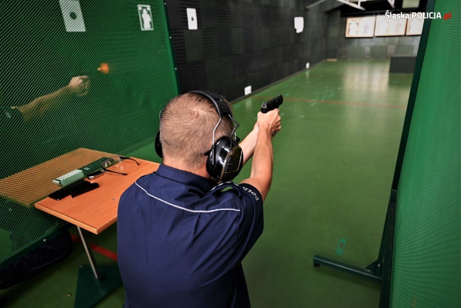 Zdjęcie w galerii na portalu naszwodzislaw.com: Dzielnicowy roku. Ruszyły eliminacje do ogólnopolskich zawodów wiadomości z regionu