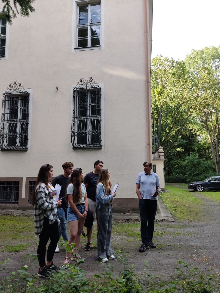 Zdjęcie w galerii na portalu naszwodzislaw.com: Koło naukowe ARCHITEKTON na warsztatach Narodowego Instytutu Dziedzictwa wiadomości z regionu