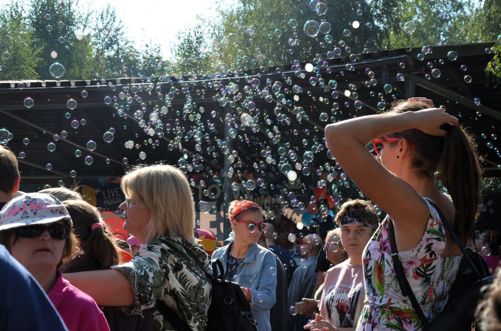 Zdjęcie w galerii na portalu naszwodzislaw.com: Powiatowy Blues. W Olzie bawiło się prawie tysiąc osób [FOTO] wiadomości z regionu