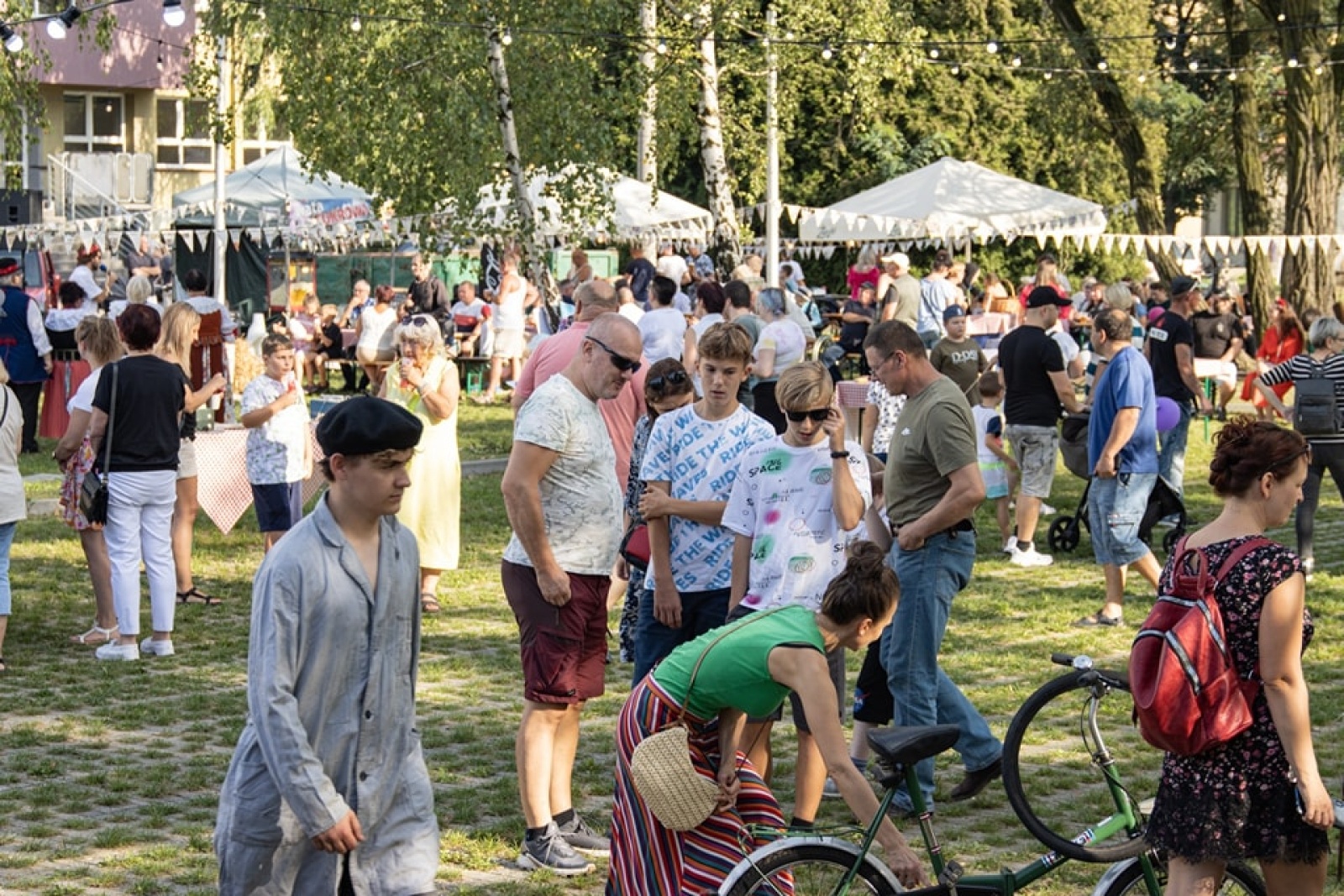 Zdjęcie w galerii na portalu naszwodzislaw.com: Klimat PRL zawładnął dzielnicą Wilchwy [FOTO] wiadomości z regionu