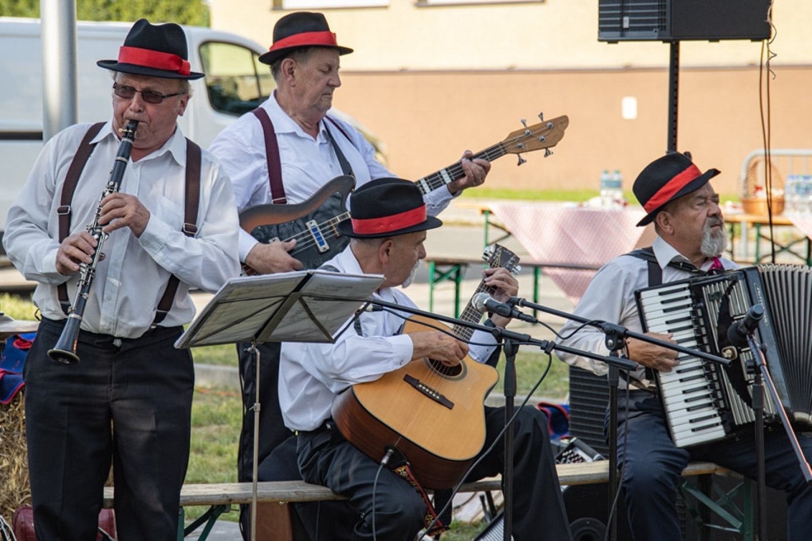 Zdjęcie w galerii na portalu naszwodzislaw.com: Klimat PRL zawładnął dzielnicą Wilchwy [FOTO] wiadomości z regionu