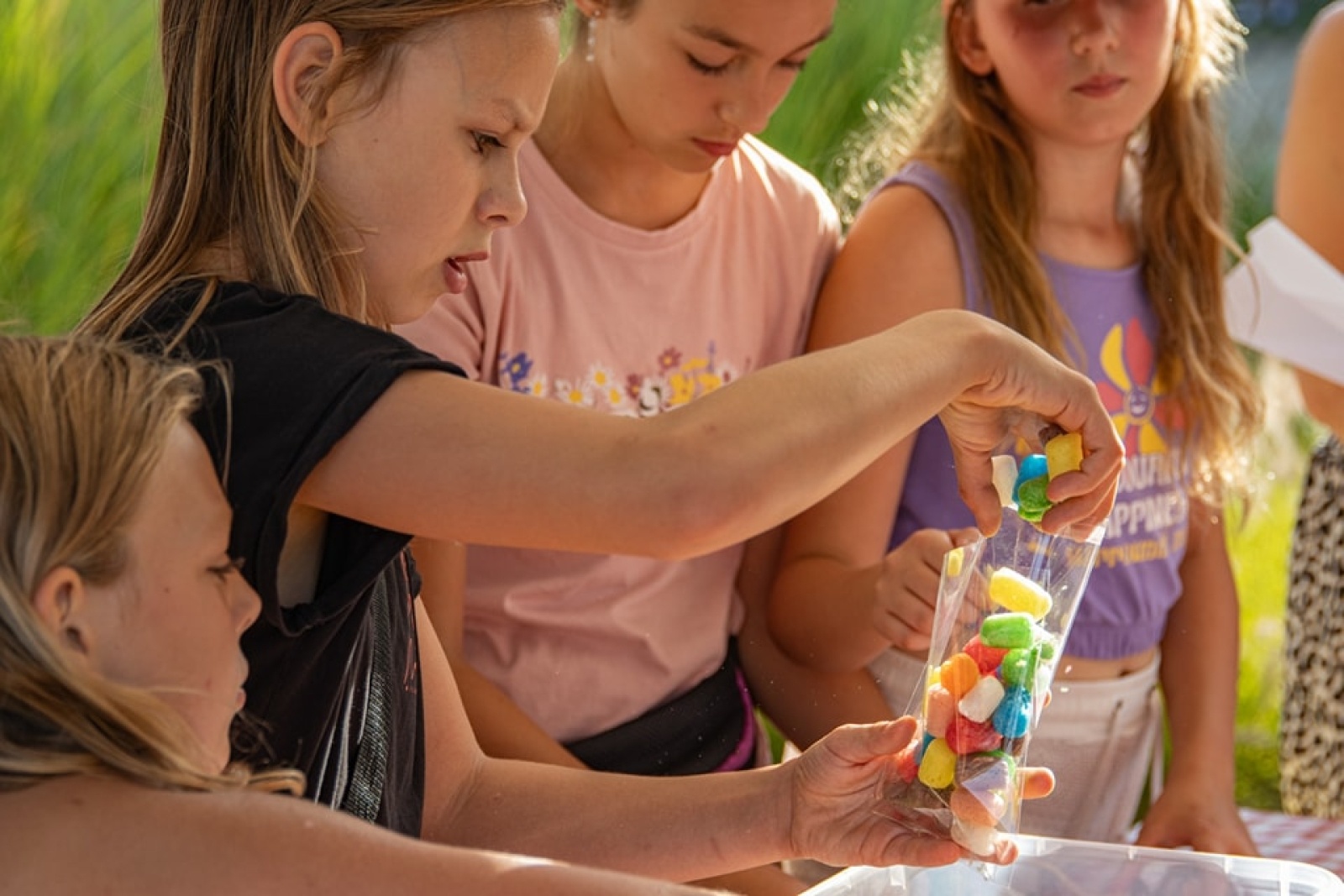 Zdjęcie w galerii na portalu naszwodzislaw.com: Klimat PRL zawładnął dzielnicą Wilchwy [FOTO] wiadomości z regionu
