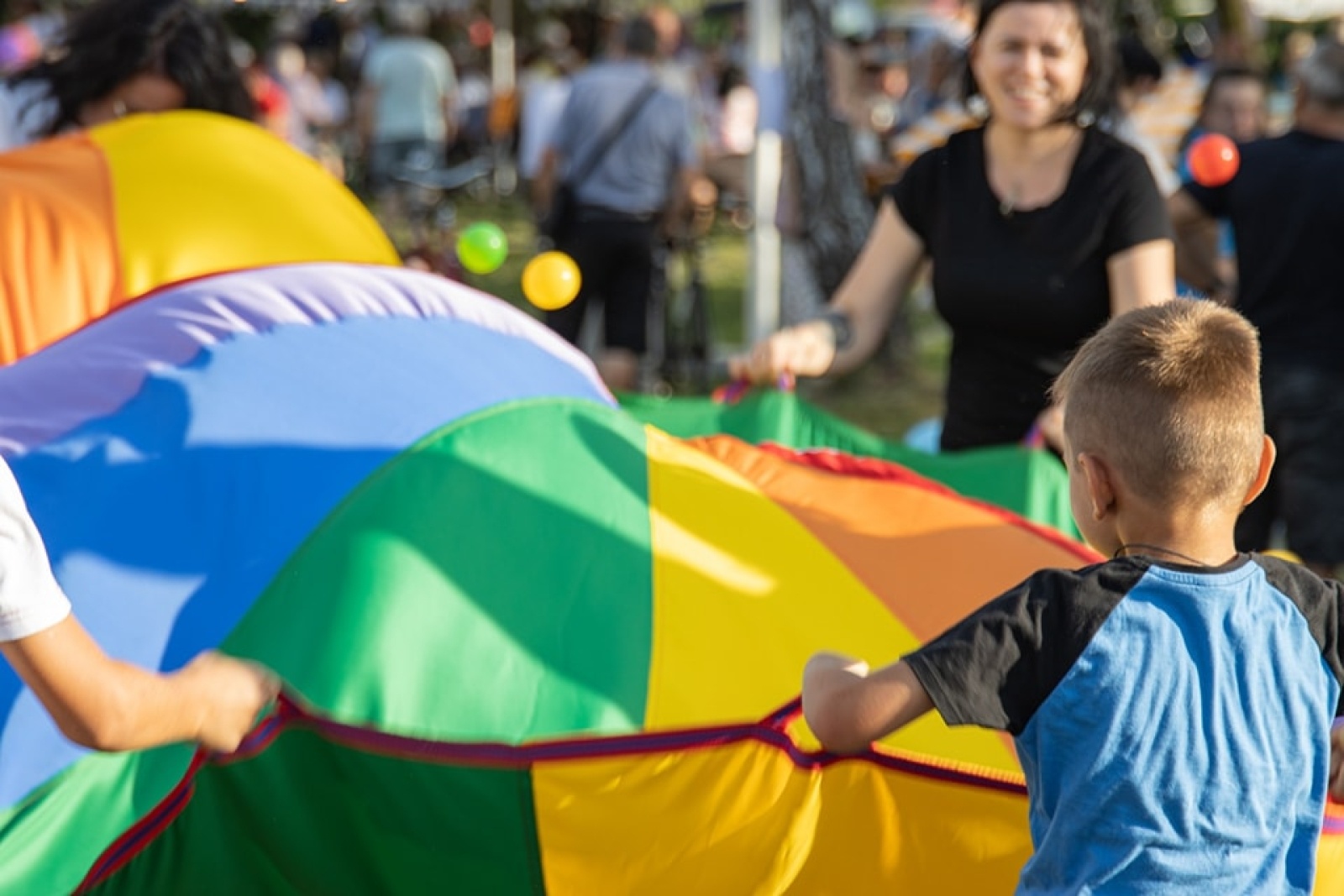 Zdjęcie w galerii na portalu naszwodzislaw.com: Klimat PRL zawładnął dzielnicą Wilchwy [FOTO] wiadomości z regionu
