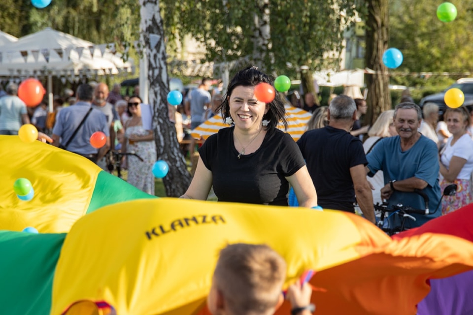 Zdjęcie w galerii na portalu naszwodzislaw.com: Klimat PRL zawładnął dzielnicą Wilchwy [FOTO] wiadomości z regionu