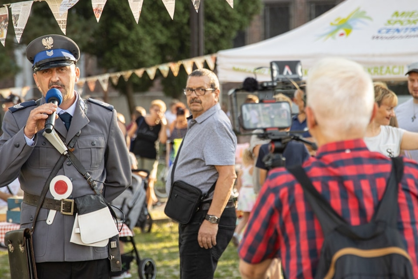 Zdjęcie w galerii na portalu naszwodzislaw.com: Klimat PRL zawładnął dzielnicą Wilchwy [FOTO] wiadomości z regionu