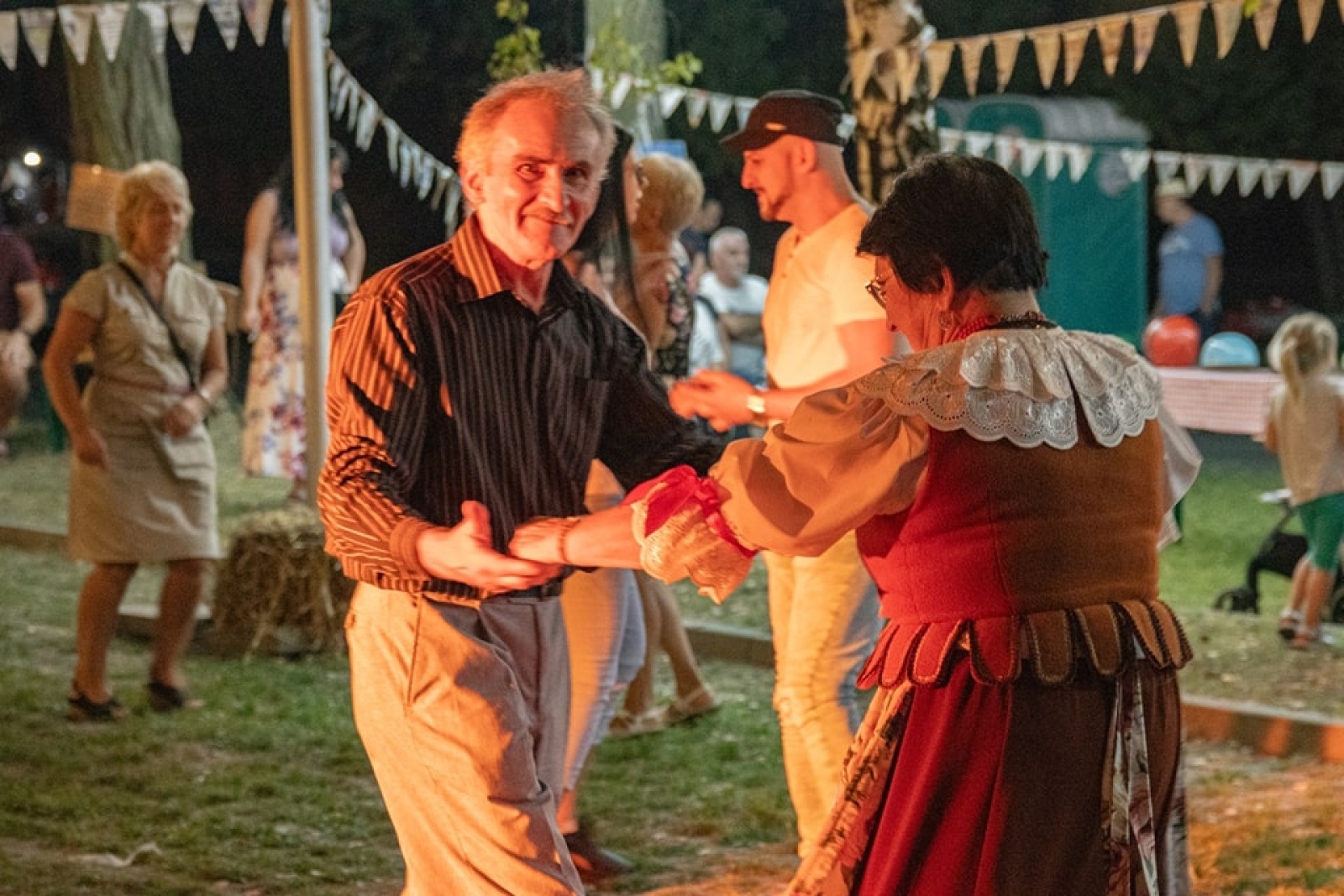 Zdjęcie w galerii na portalu naszwodzislaw.com: Klimat PRL zawładnął dzielnicą Wilchwy [FOTO] wiadomości z regionu