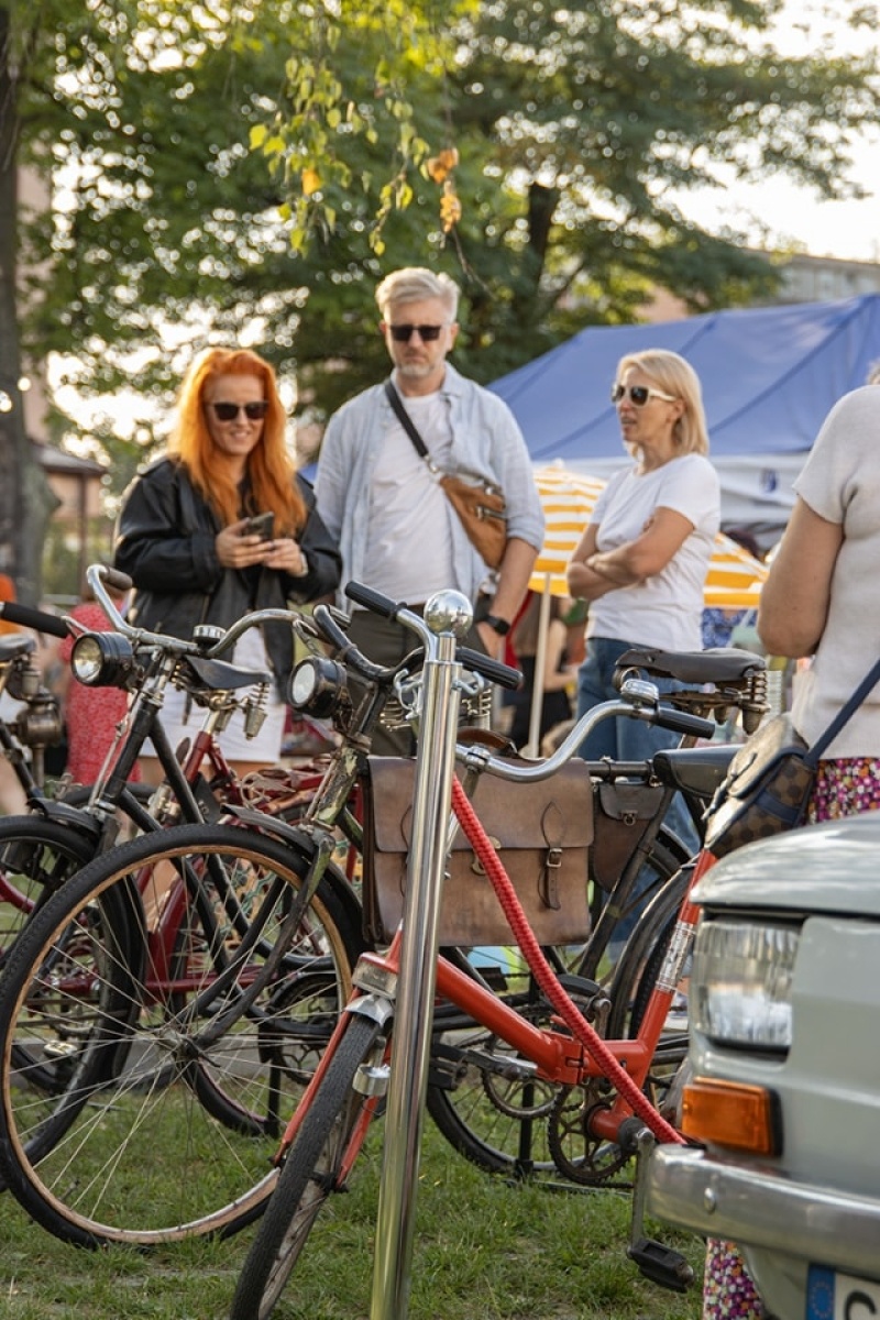 Zdjęcie w galerii na portalu naszwodzislaw.com: Klimat PRL zawładnął dzielnicą Wilchwy [FOTO] wiadomości z regionu