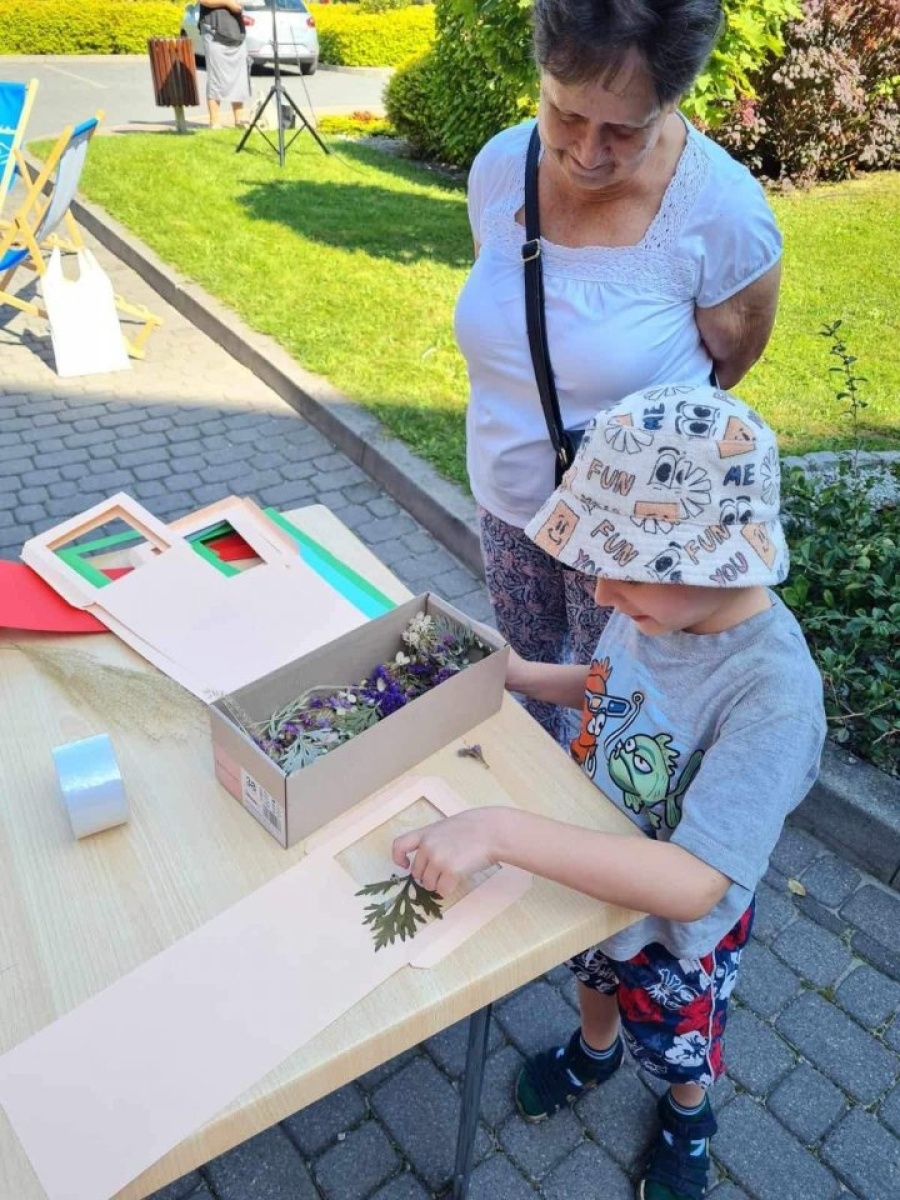 Zdjęcie w galerii na portalu naszwodzislaw.com: Nad Niemnem wybrzmiało przy rydułtowskiej książnicy [FOTO] wiadomości z regionu