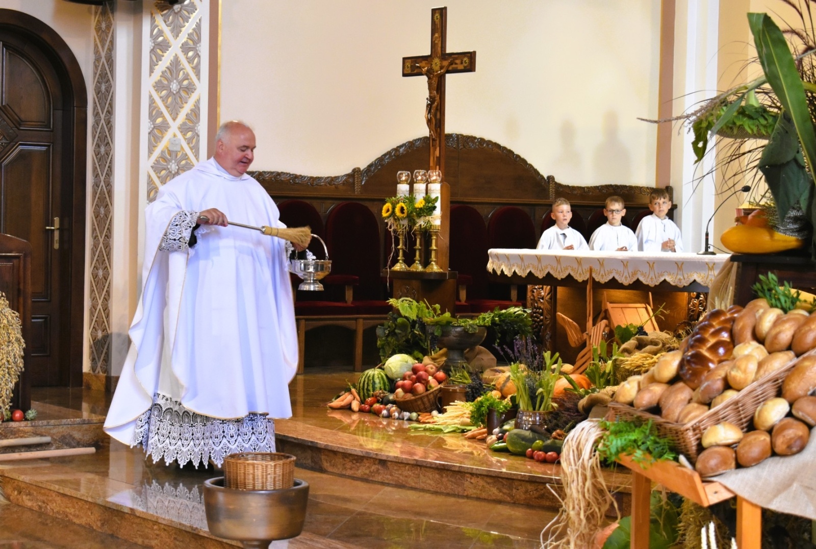 Zdjęcie w galerii na portalu naszwodzislaw.com: Gmina Godów podziękowała za plony w Skrzyszowie [FOTO] wiadomości z regionu