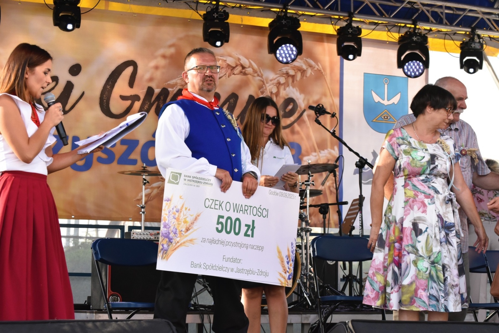 Zdjęcie w galerii na portalu naszwodzislaw.com: Gmina Godów podziękowała za plony w Skrzyszowie [FOTO] wiadomości z regionu