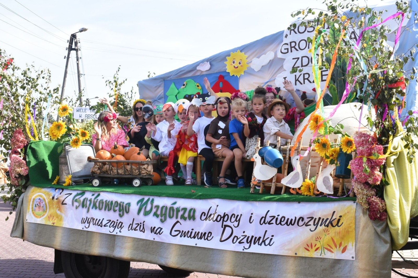 Zdjęcie w galerii na portalu naszwodzislaw.com: Gmina Godów podziękowała za plony w Skrzyszowie [FOTO] wiadomości z regionu