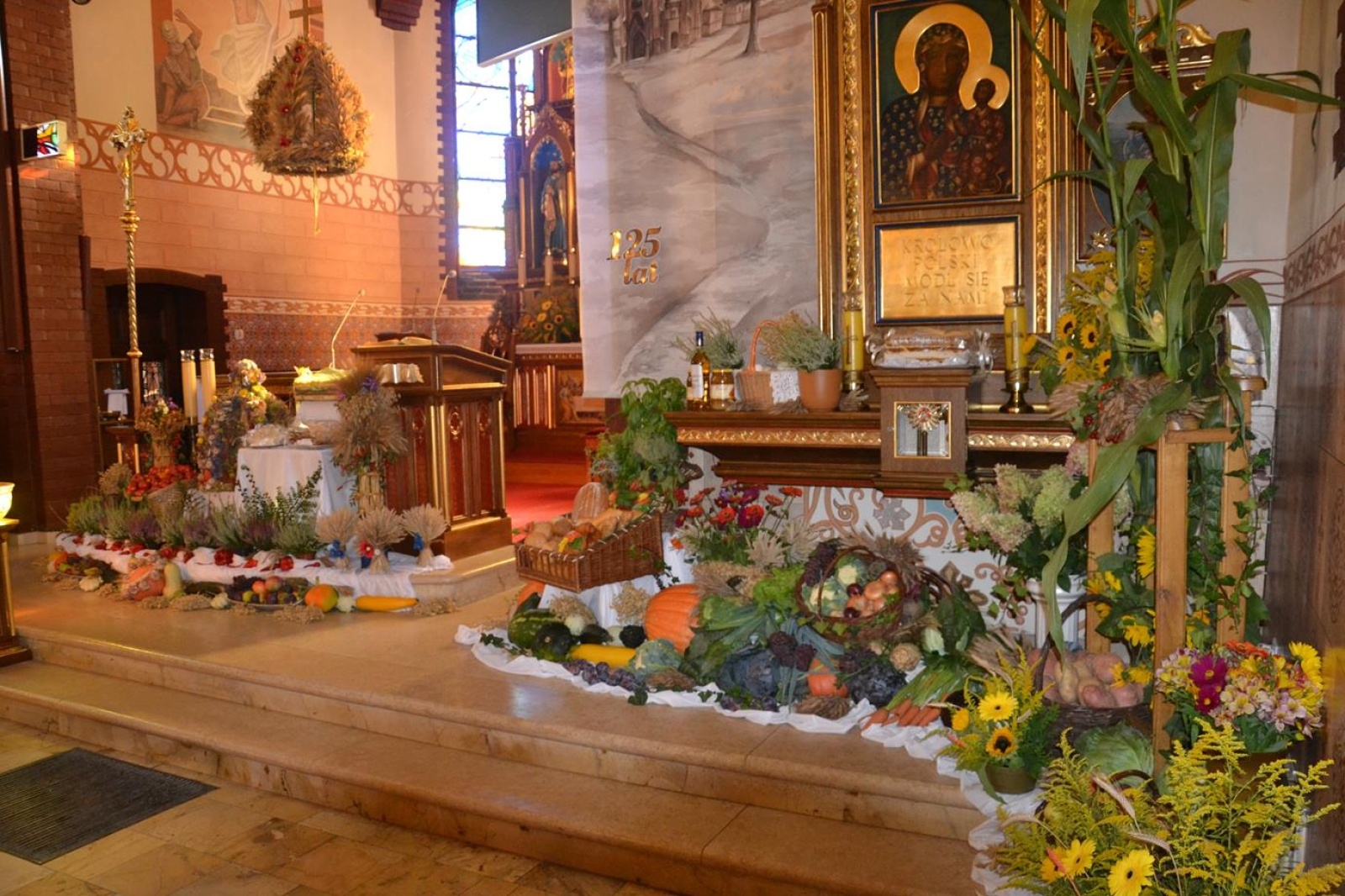 Zdjęcie w galerii na portalu naszwodzislaw.com: Rolnicy z Mszany podziękowali za tegoroczne plony wiadomości z regionu