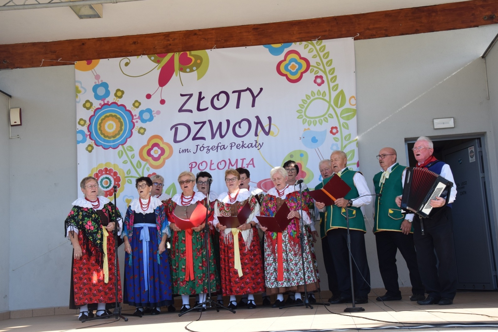 Zdjęcie w galerii na portalu naszwodzislaw.com: XII Złoty Dzwon w Połomi za nami [FOTO] wiadomości z regionu