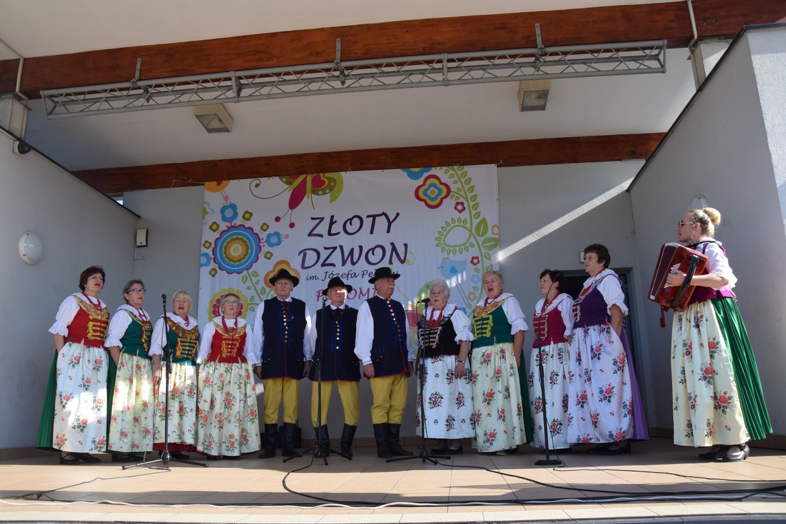 Zdjęcie w galerii na portalu naszwodzislaw.com: XII Złoty Dzwon w Połomi za nami [FOTO] wiadomości z regionu