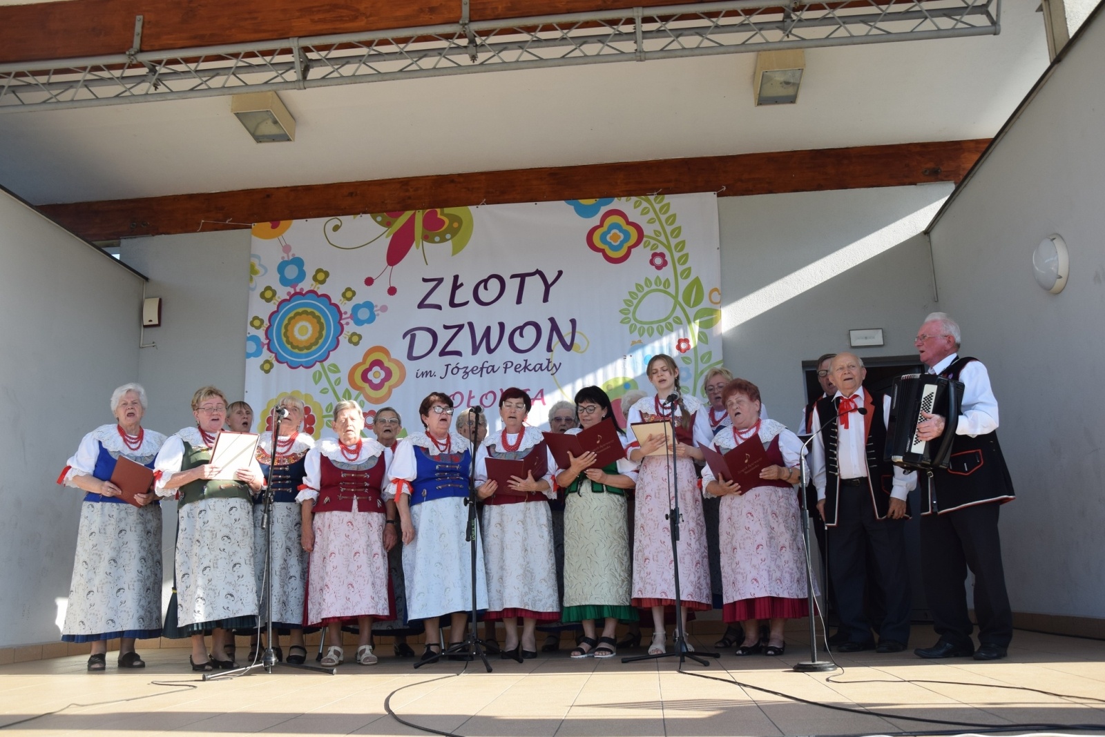 Zdjęcie w galerii na portalu naszwodzislaw.com: XII Złoty Dzwon w Połomi za nami [FOTO] wiadomości z regionu