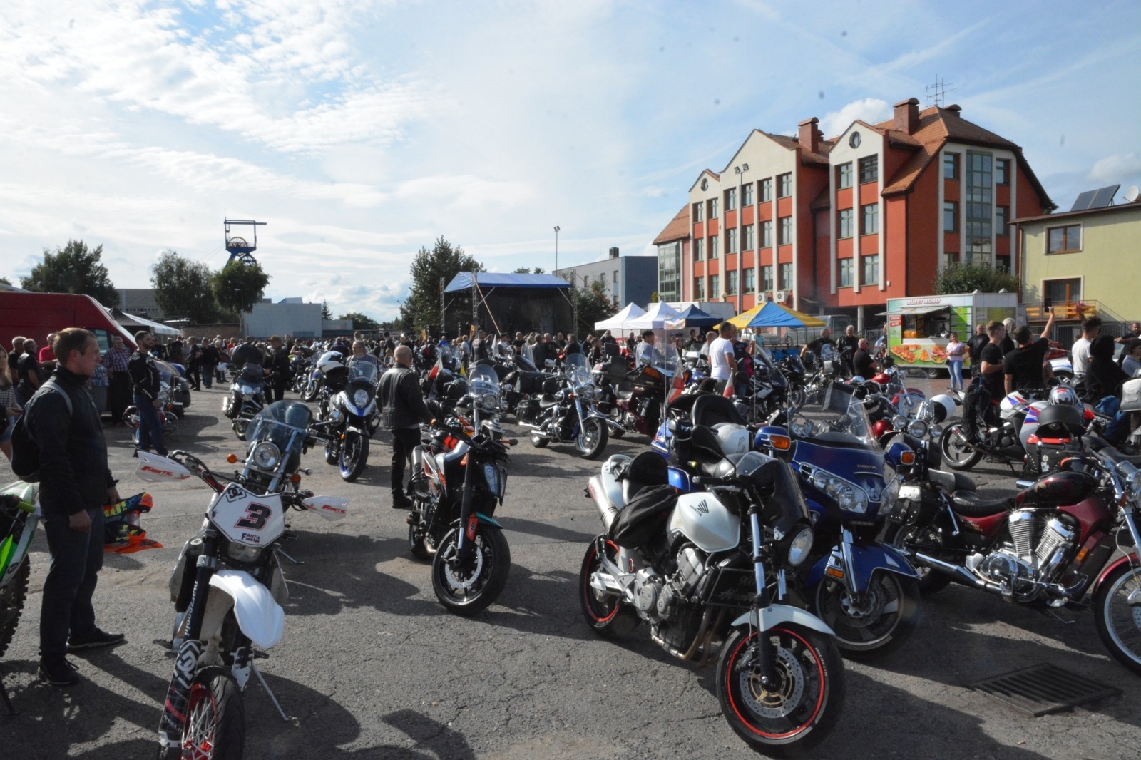 Zdjęcie w galerii na portalu naszwodzislaw.com: Marklowicki zlot motocykli 2023 [FOTO] wiadomości z regionu