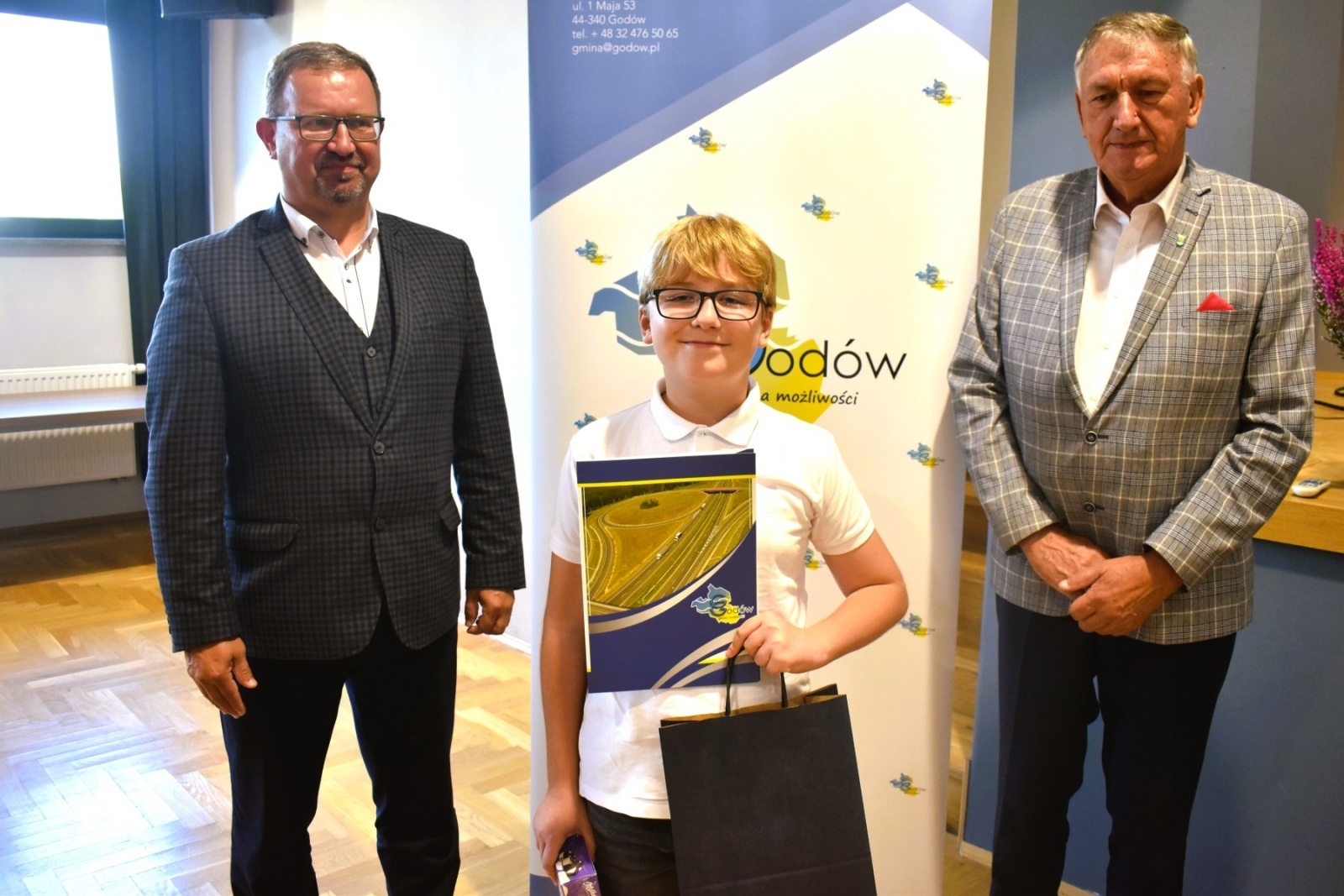 Zdjęcie w galerii na portalu naszwodzislaw.com: Najlepsi z najlepszych. Najzdolniejsi uczniowie i sportowcy Gminy Godów [FOTO] wiadomości z regionu