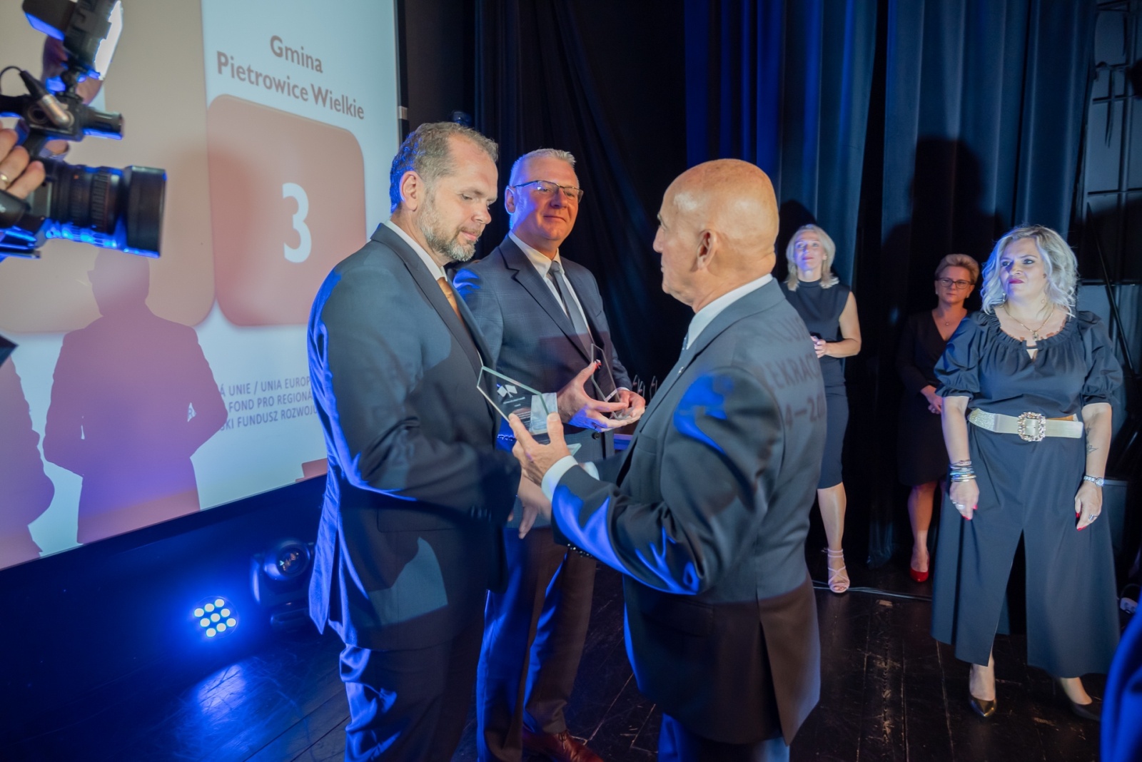 Zdjęcie w galerii na portalu naszwodzislaw.com: Gala Funduszu Mikroprojektów Euroregionu Silesia w Boguminie wiadomości z regionu