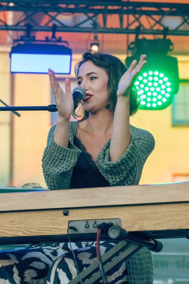 Zdjęcie w galerii na portalu naszwodzislaw.com: Wyjątkowa odsłona DzieJesie(ń) Festiwalu za nami [FOTO] wiadomości z regionu