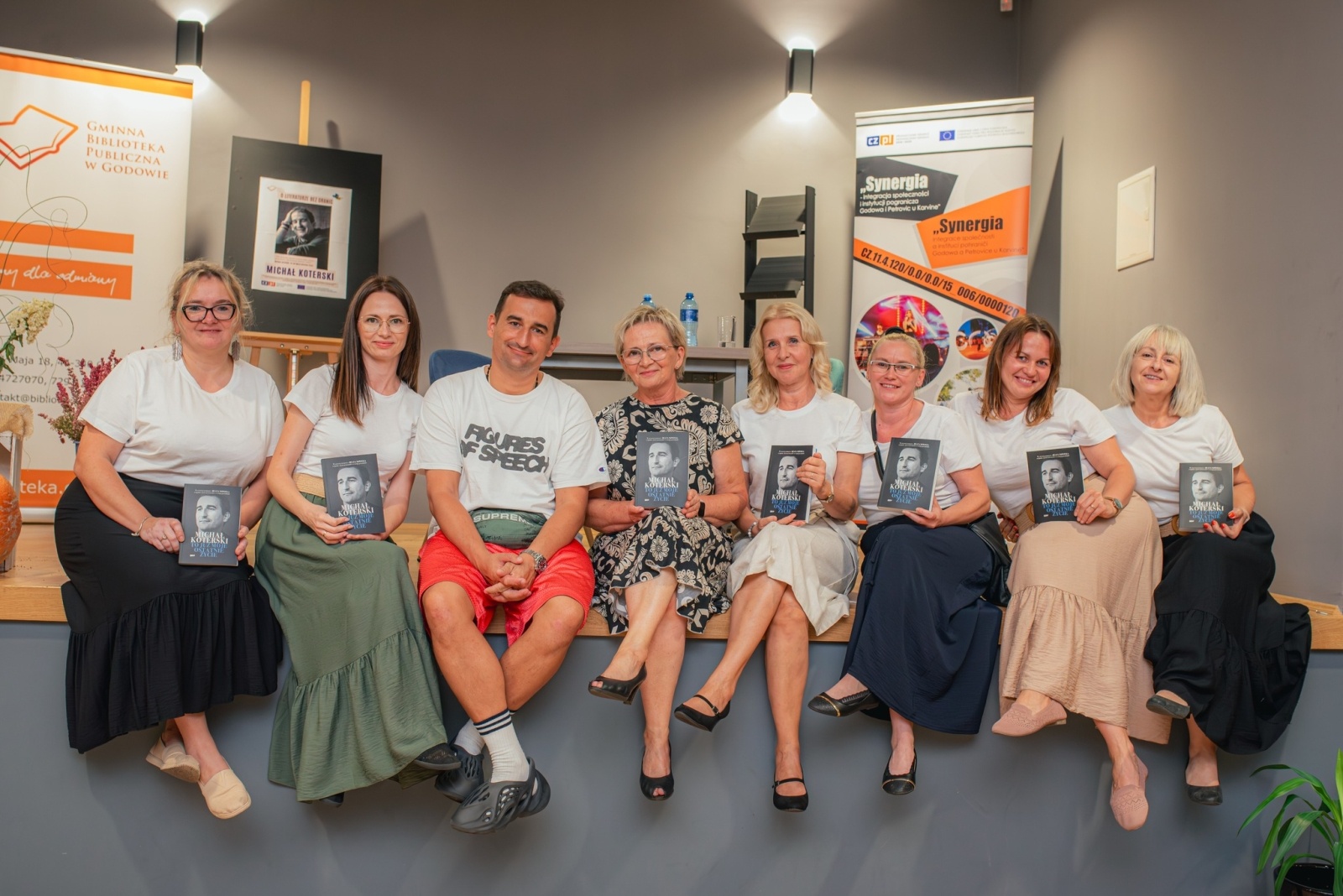 Zdjęcie w galerii na portalu naszwodzislaw.com: Michał Misiek Koterski odwiedził Gminę Godów [FOTO] wiadomości z regionu