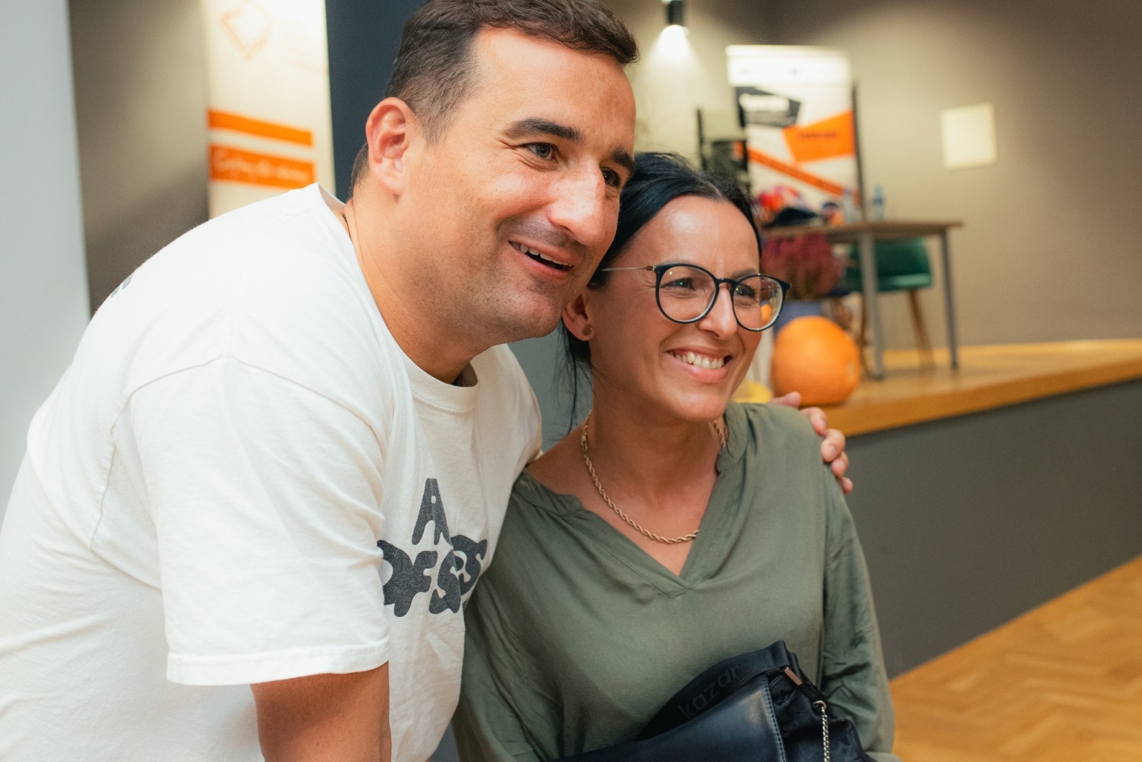 Zdjęcie w galerii na portalu naszwodzislaw.com: Michał Misiek Koterski odwiedził Gminę Godów [FOTO] wiadomości z regionu