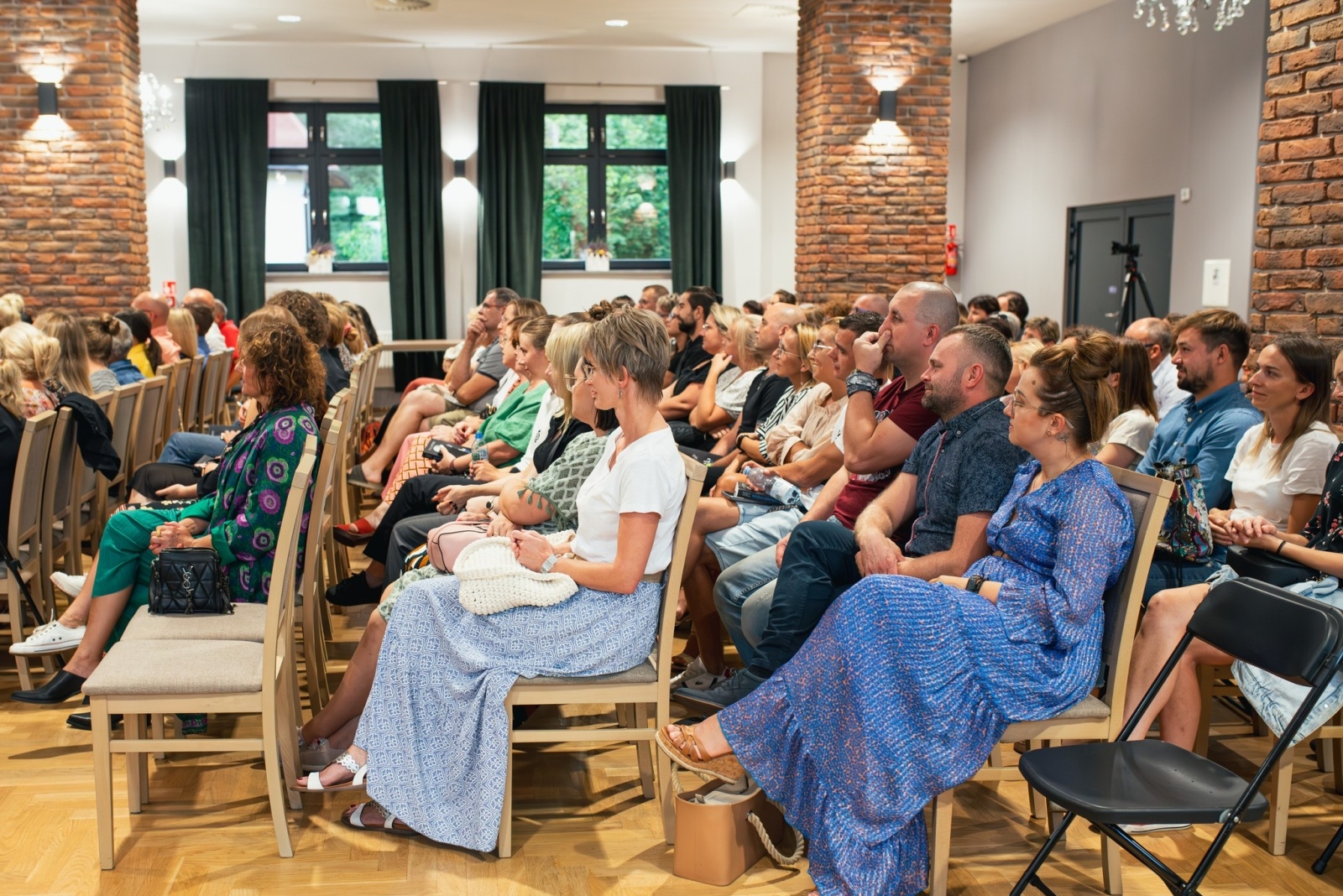 Zdjęcie w galerii na portalu naszwodzislaw.com: Michał Misiek Koterski odwiedził Gminę Godów [FOTO] wiadomości z regionu