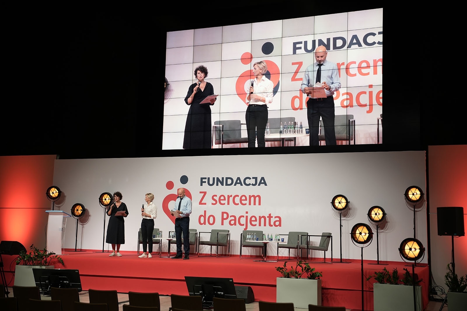 Zdjęcie w galerii na portalu naszwodzislaw.com: Centralny Klub Pacjenta oraz Konferencja Zdrowia Publicznego Fundacji Z sercem do Pacjenta – pierwsze takie wydarzenie w Polsce wiadomości z regionu