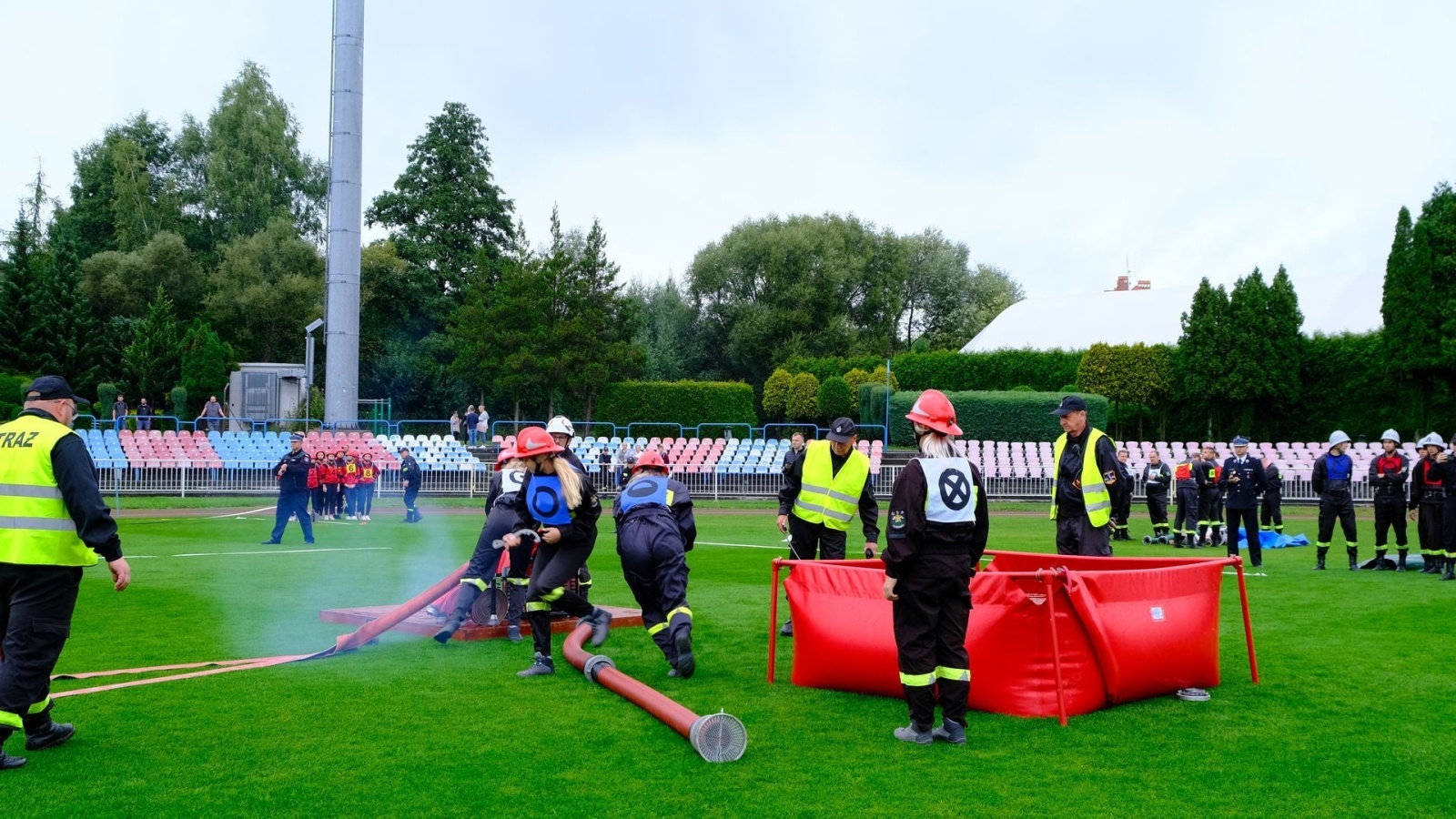 Zdjęcie w galerii na portalu naszwodzislaw.com: Powiatowe zawody sportowo-pożarnicze za nami wiadomości z regionu
