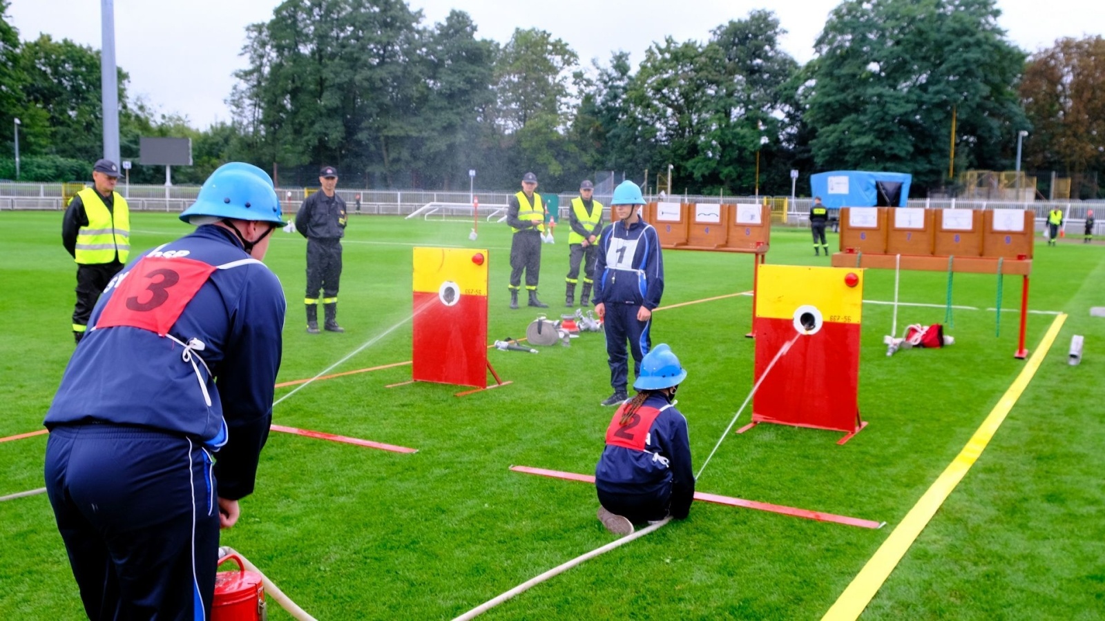 Zdjęcie w galerii na portalu naszwodzislaw.com: Powiatowe zawody sportowo-pożarnicze za nami wiadomości z regionu
