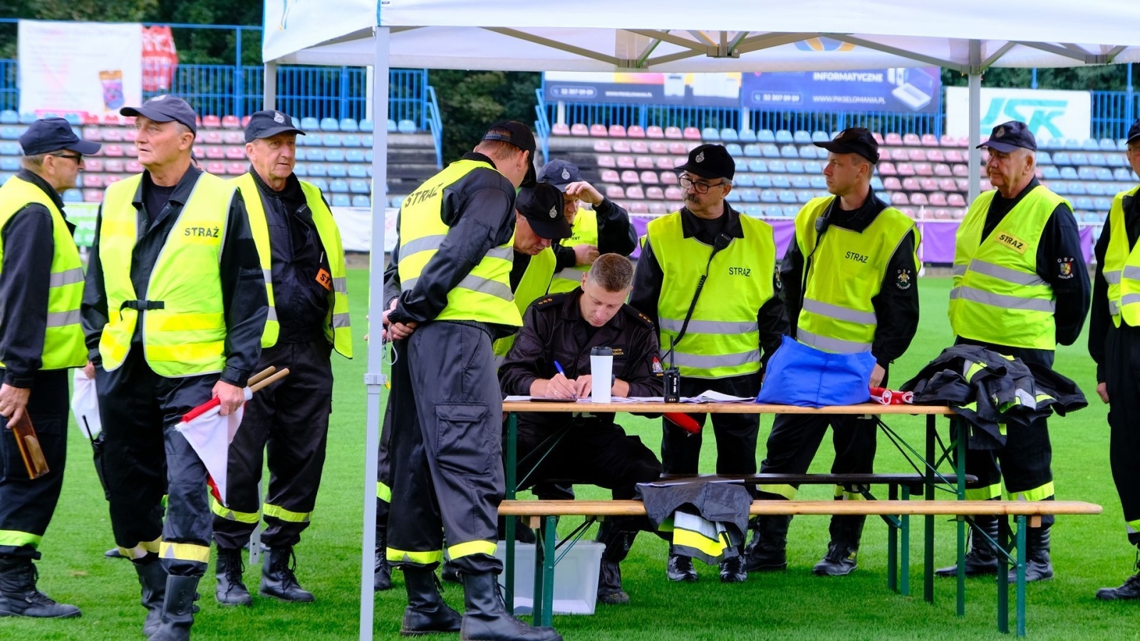 Zdjęcie w galerii na portalu naszwodzislaw.com: Powiatowe zawody sportowo-pożarnicze za nami wiadomości z regionu