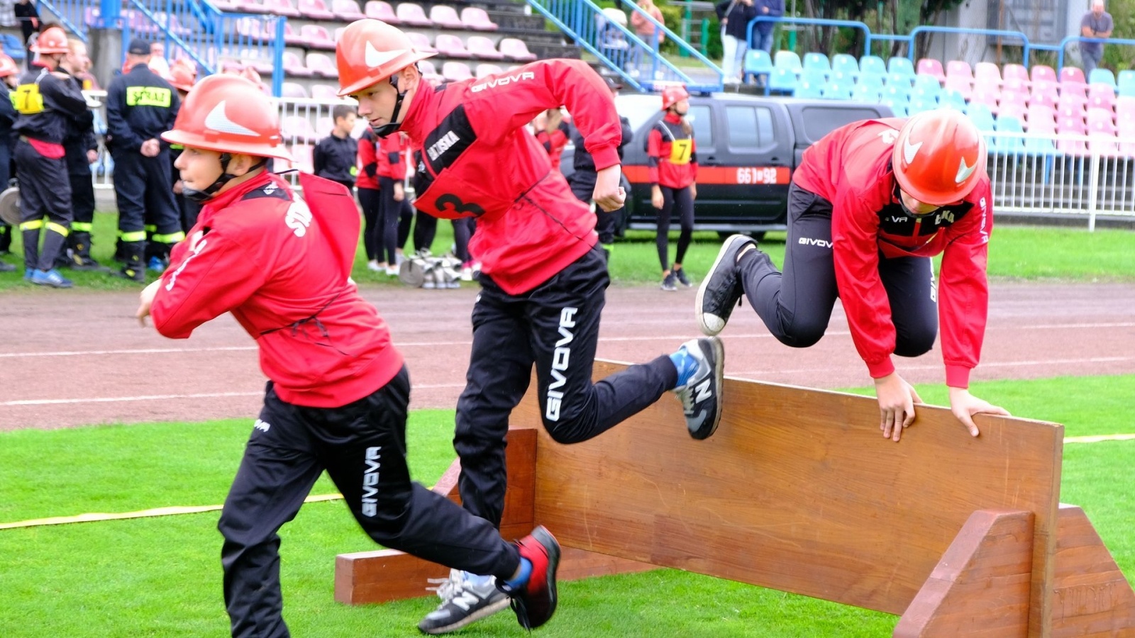 Zdjęcie w galerii na portalu naszwodzislaw.com: Powiatowe zawody sportowo-pożarnicze za nami wiadomości z regionu