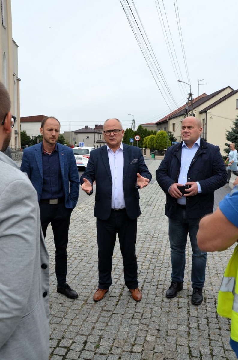 Zdjęcie w galerii na portalu naszwodzislaw.com: Ulica Raciborska w Rogowie i Bełsznicy oddana do użytku [FOTO] wiadomości z regionu