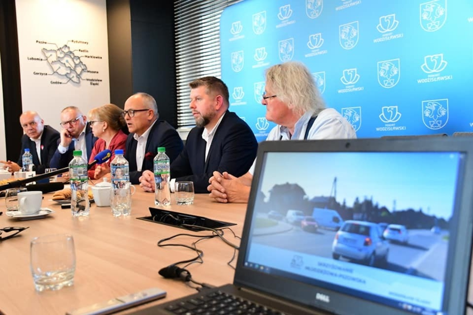 Zdjęcie w galerii na portalu naszwodzislaw.com: Bez decyzji nie ruszymy. Co dalej z drogą główną południową? wiadomości z regionu