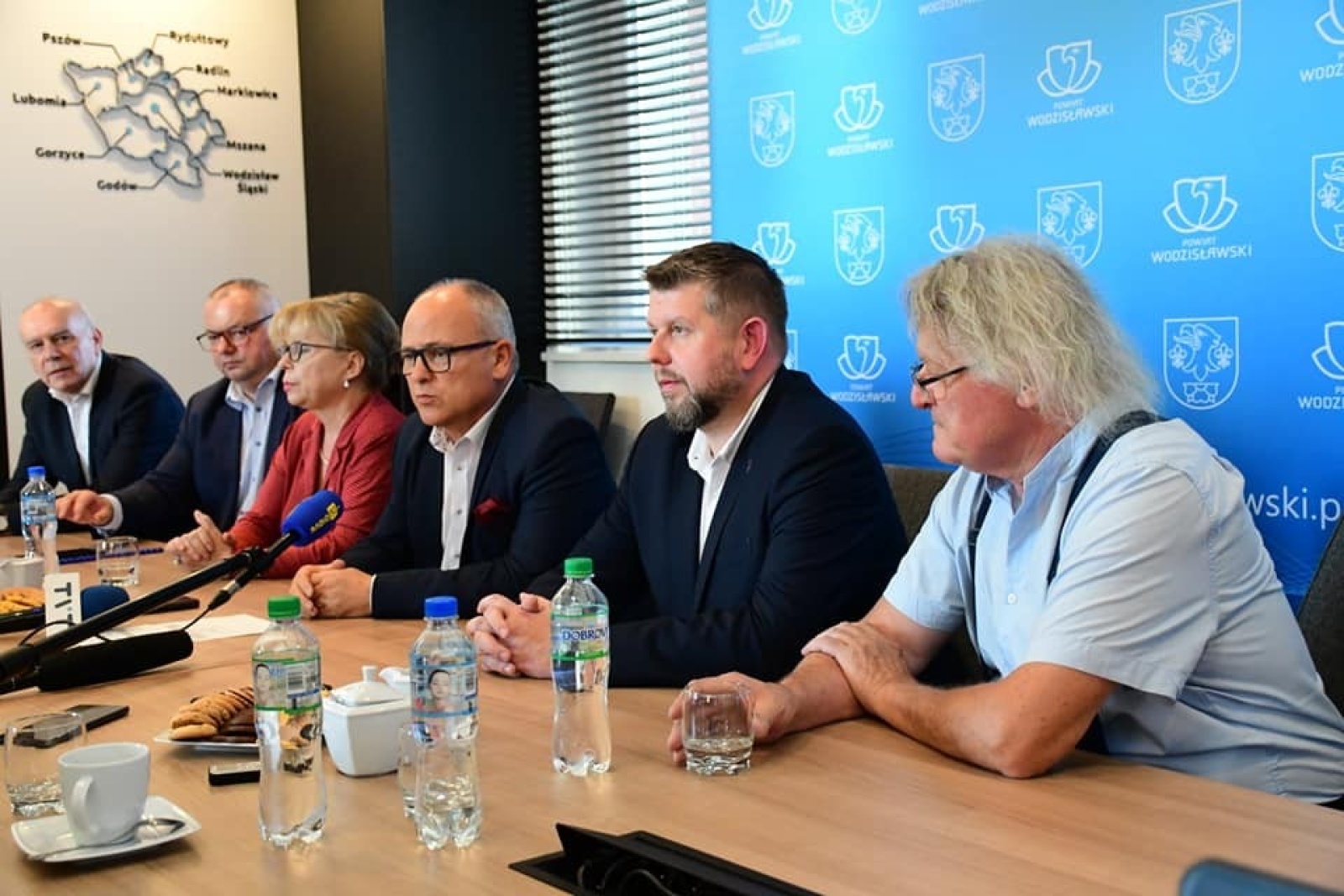 Zdjęcie w galerii na portalu naszwodzislaw.com: Bez decyzji nie ruszymy. Co dalej z drogą główną południową? wiadomości z regionu