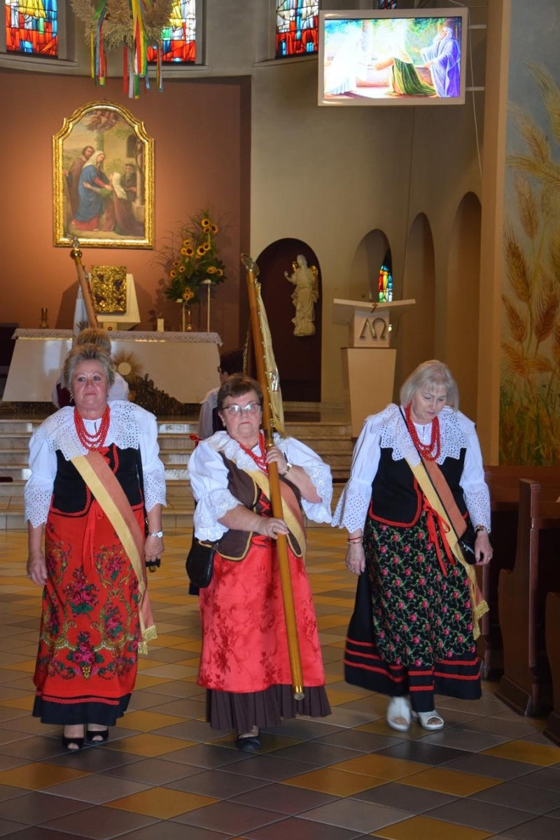 Zdjęcie w galerii na portalu naszwodzislaw.com: Koło Gospodyń Wiejskich z Połomi obchodziło jubileusz 95-lecia [FOTO] wiadomości z regionu